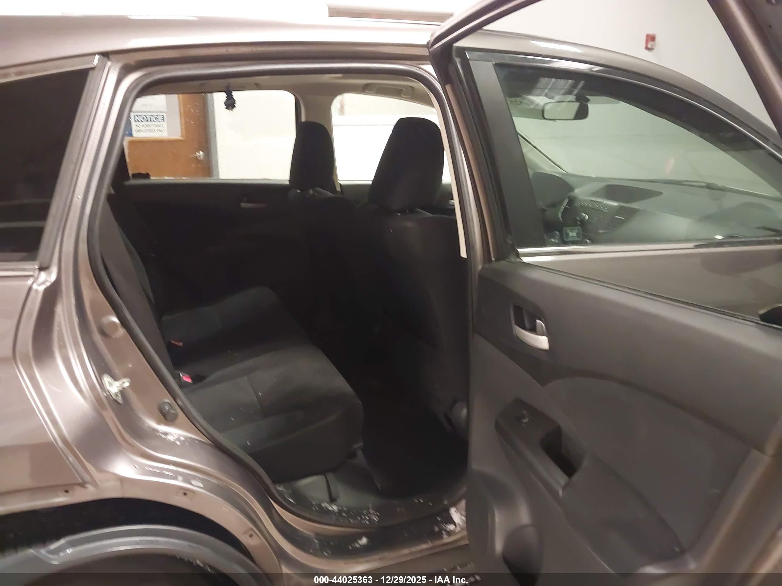 HONDA CR-V image 8