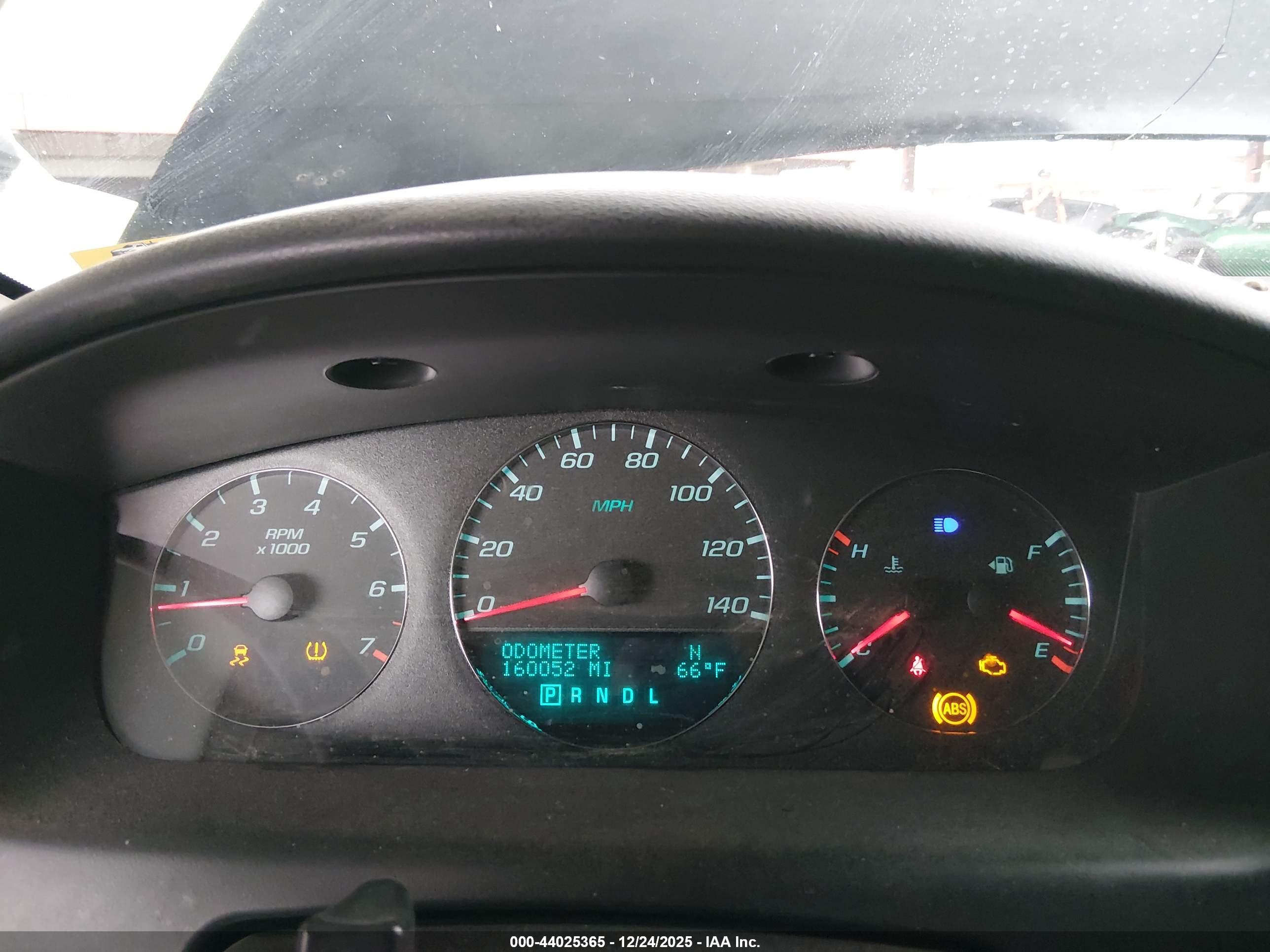 CHEVROLET IMPALA image 7