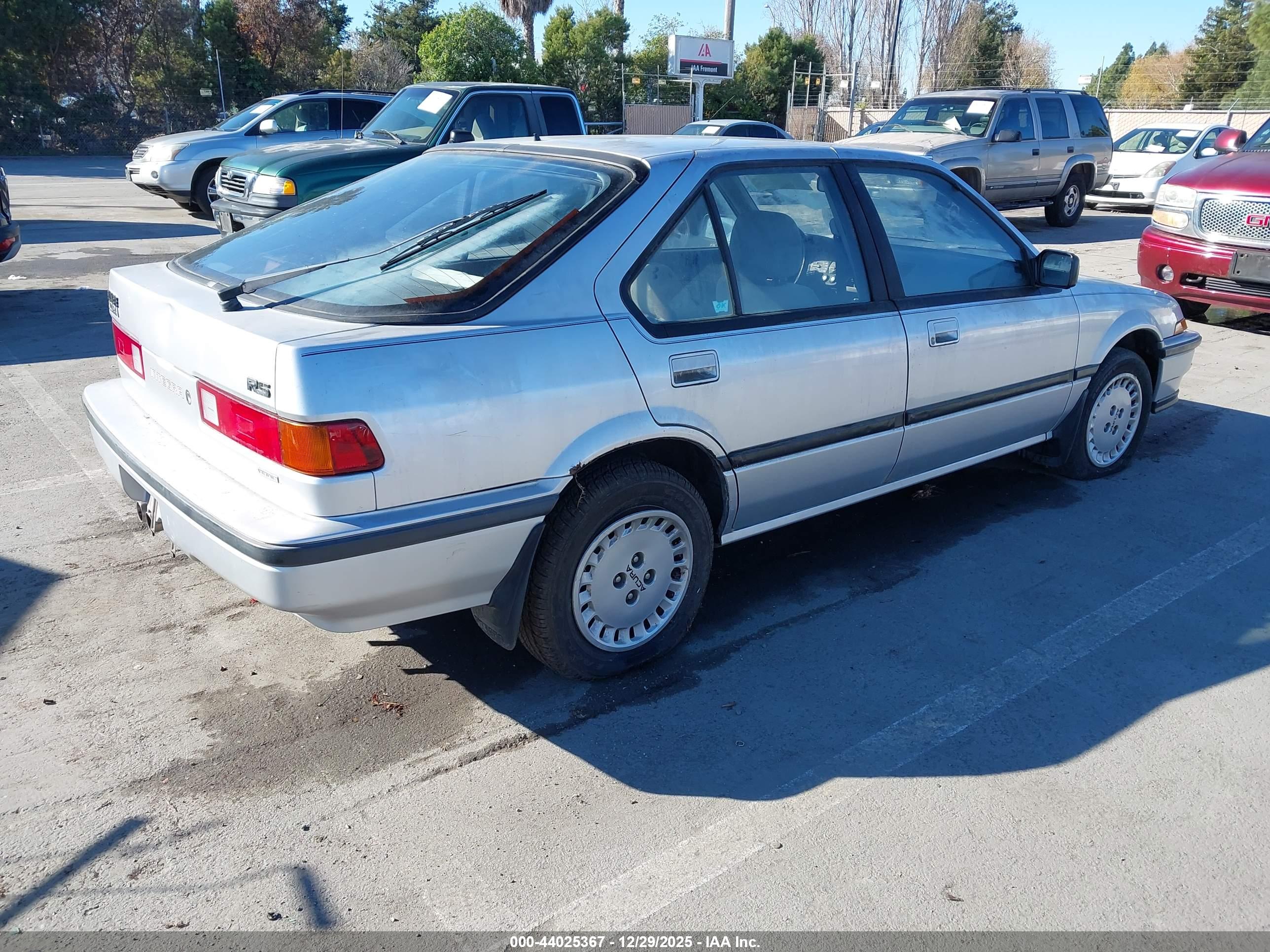 ACURA INTEGRA image 4