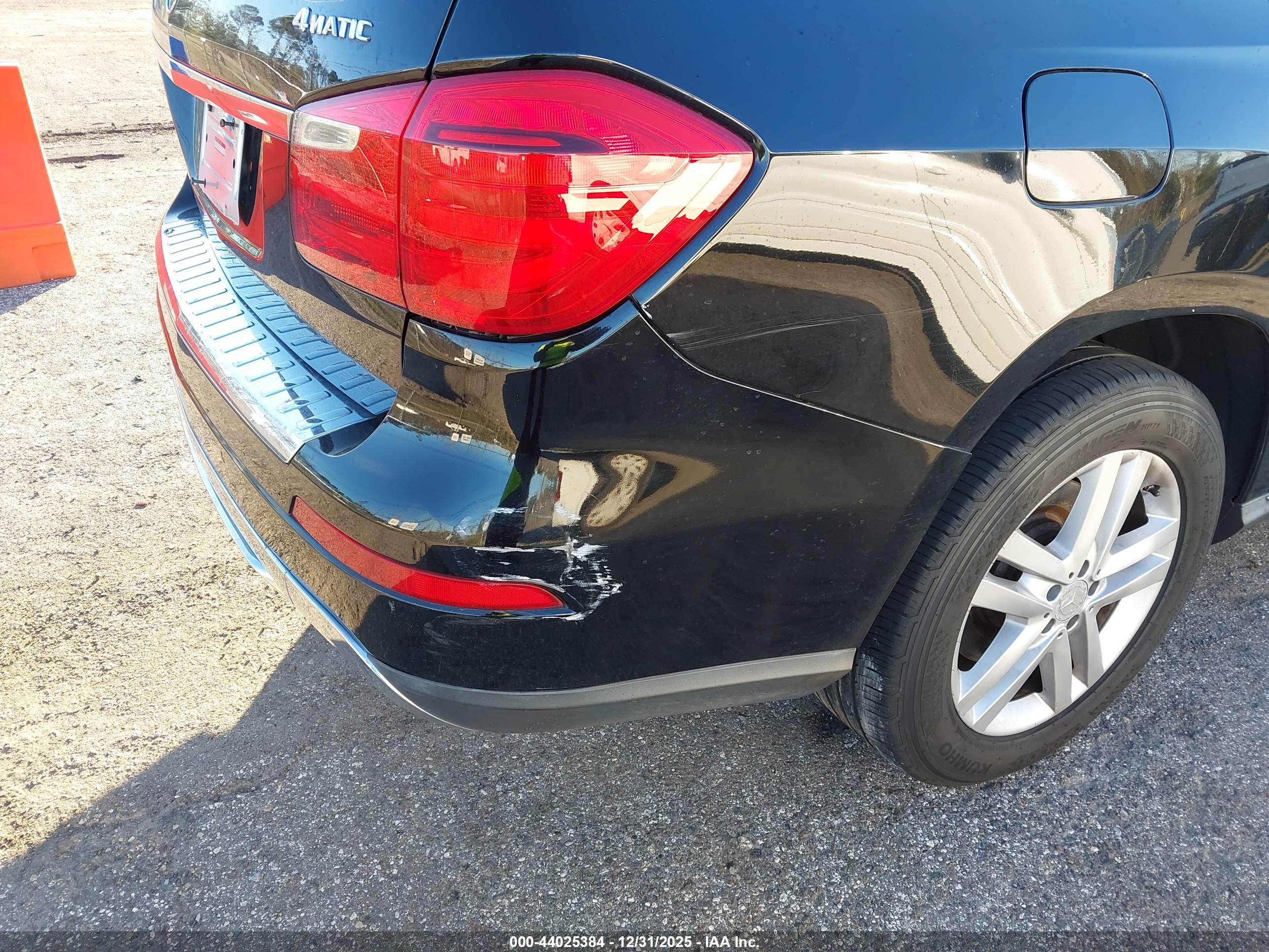 MERCEDES-BENZ GL image 6