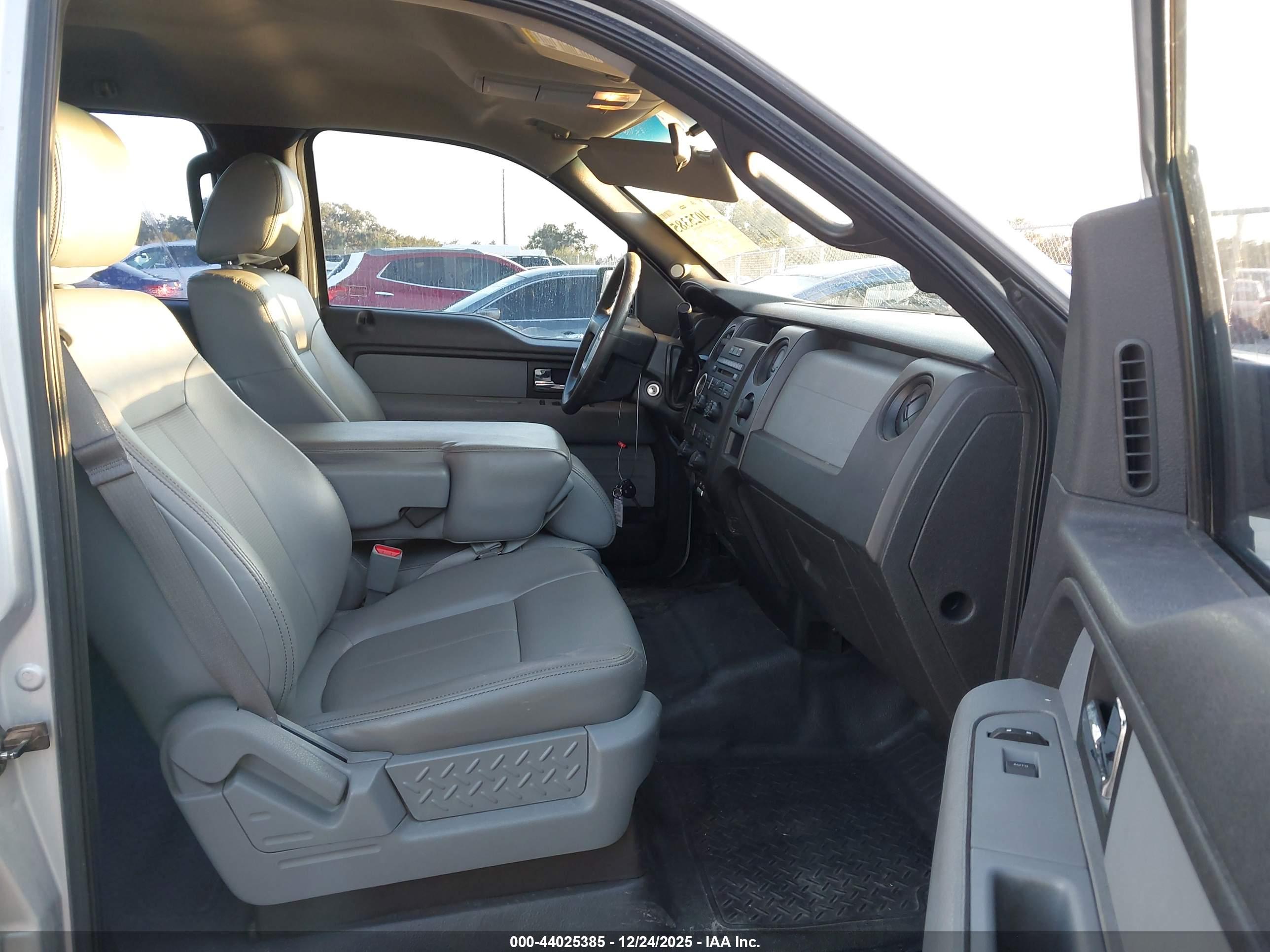 FORD F-150 image 5