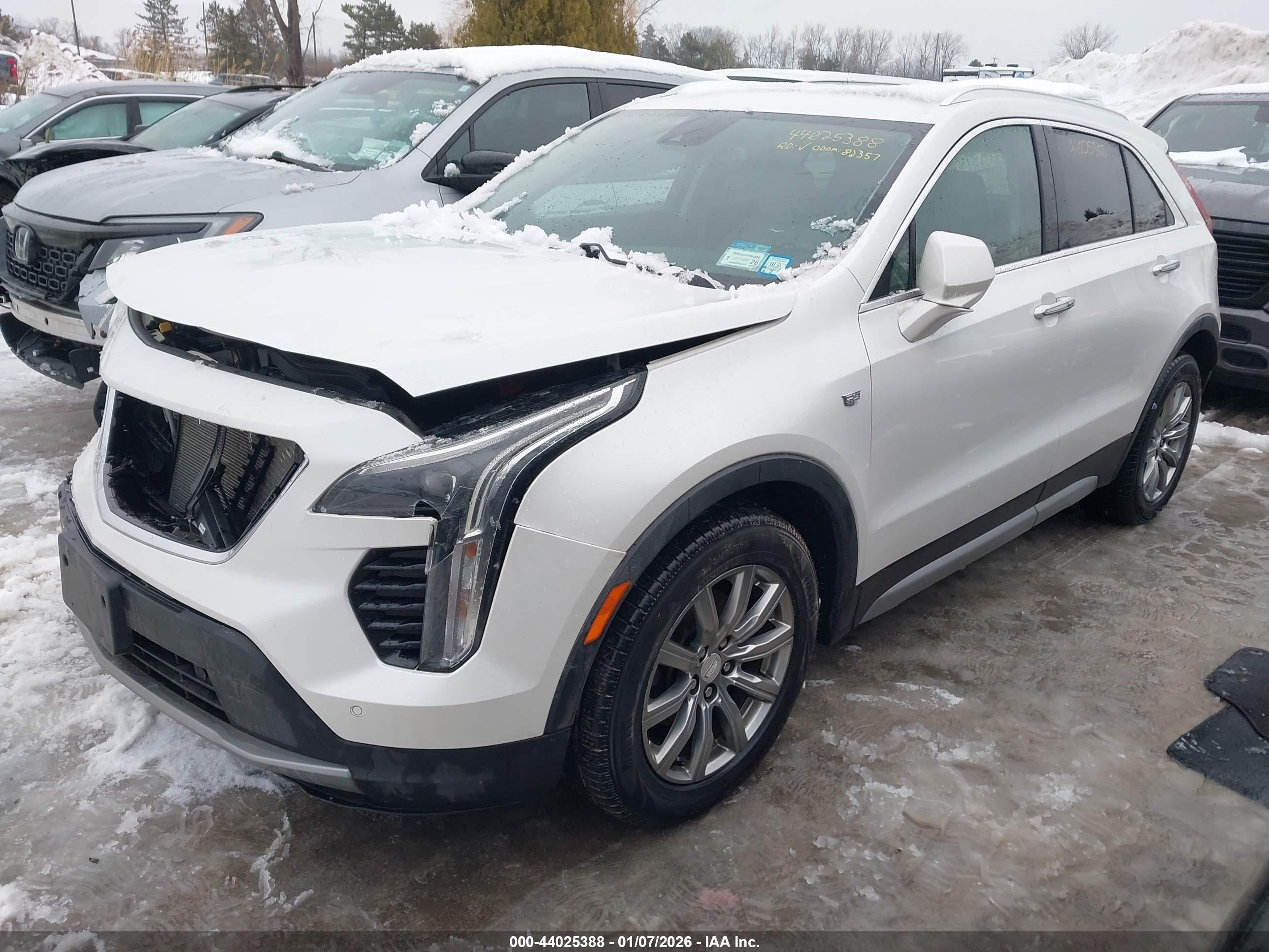 CADILLAC XT4 image 2