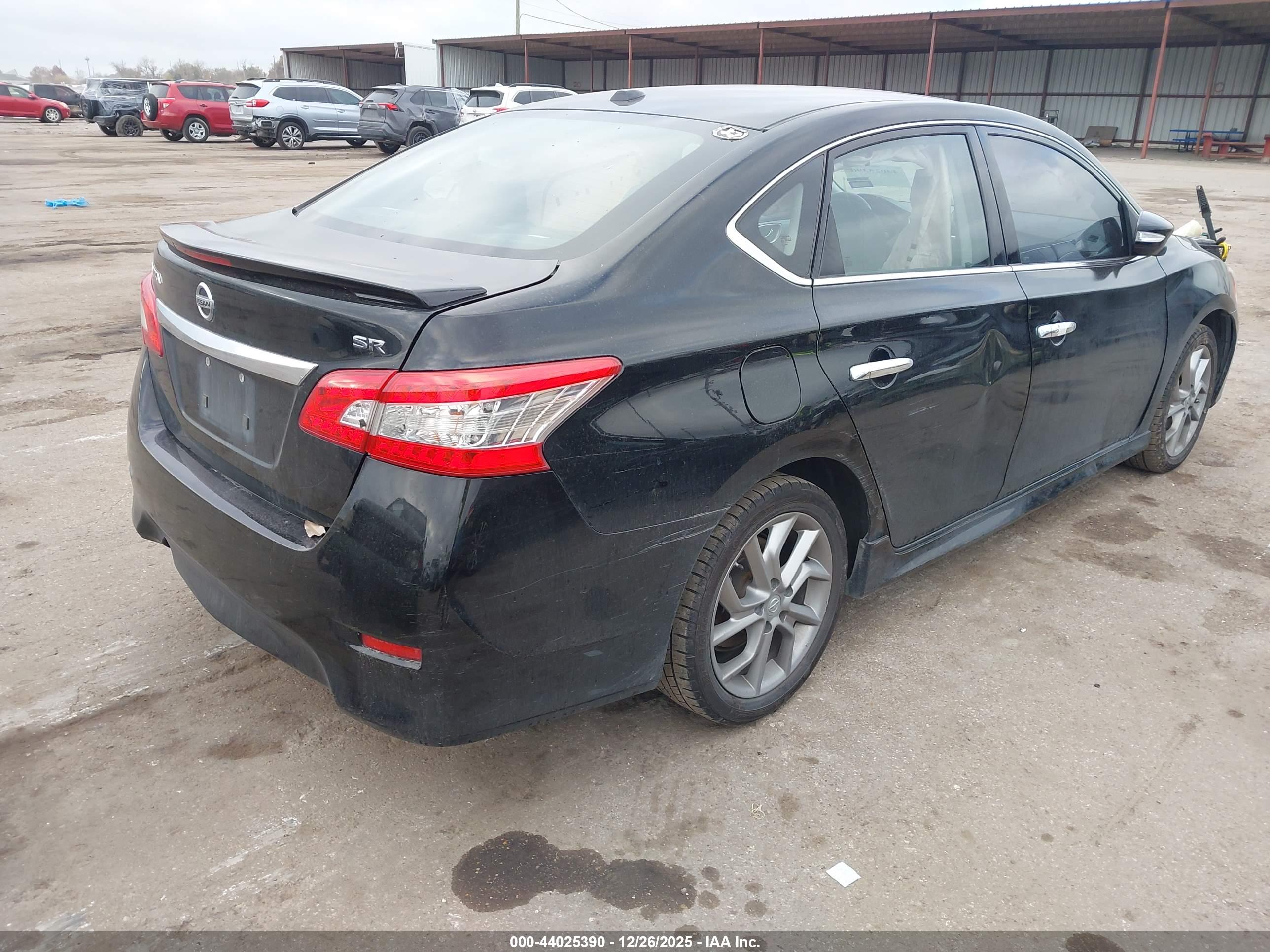 NISSAN SENTRA image 4