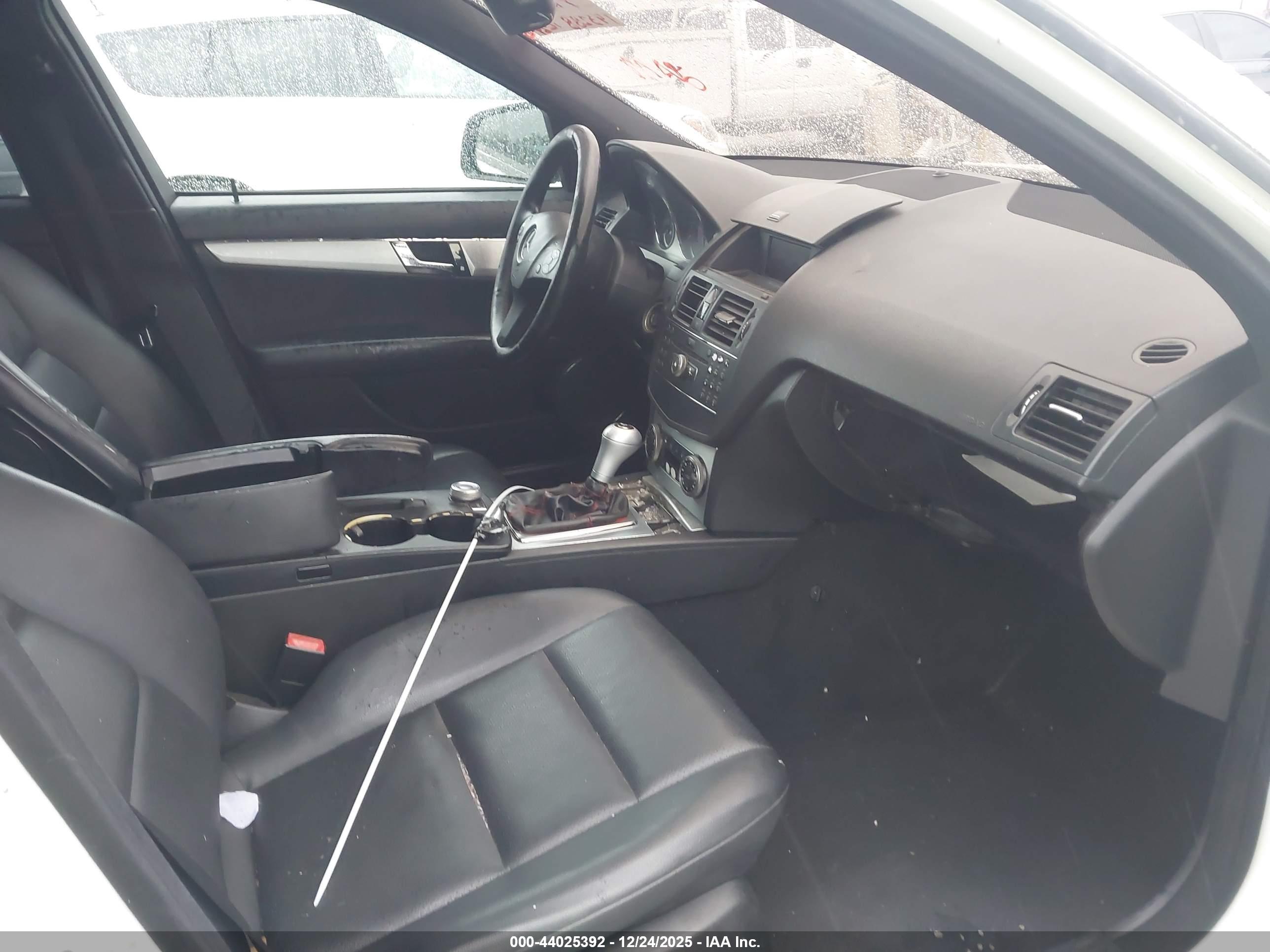 MERCEDES-BENZ C image 5