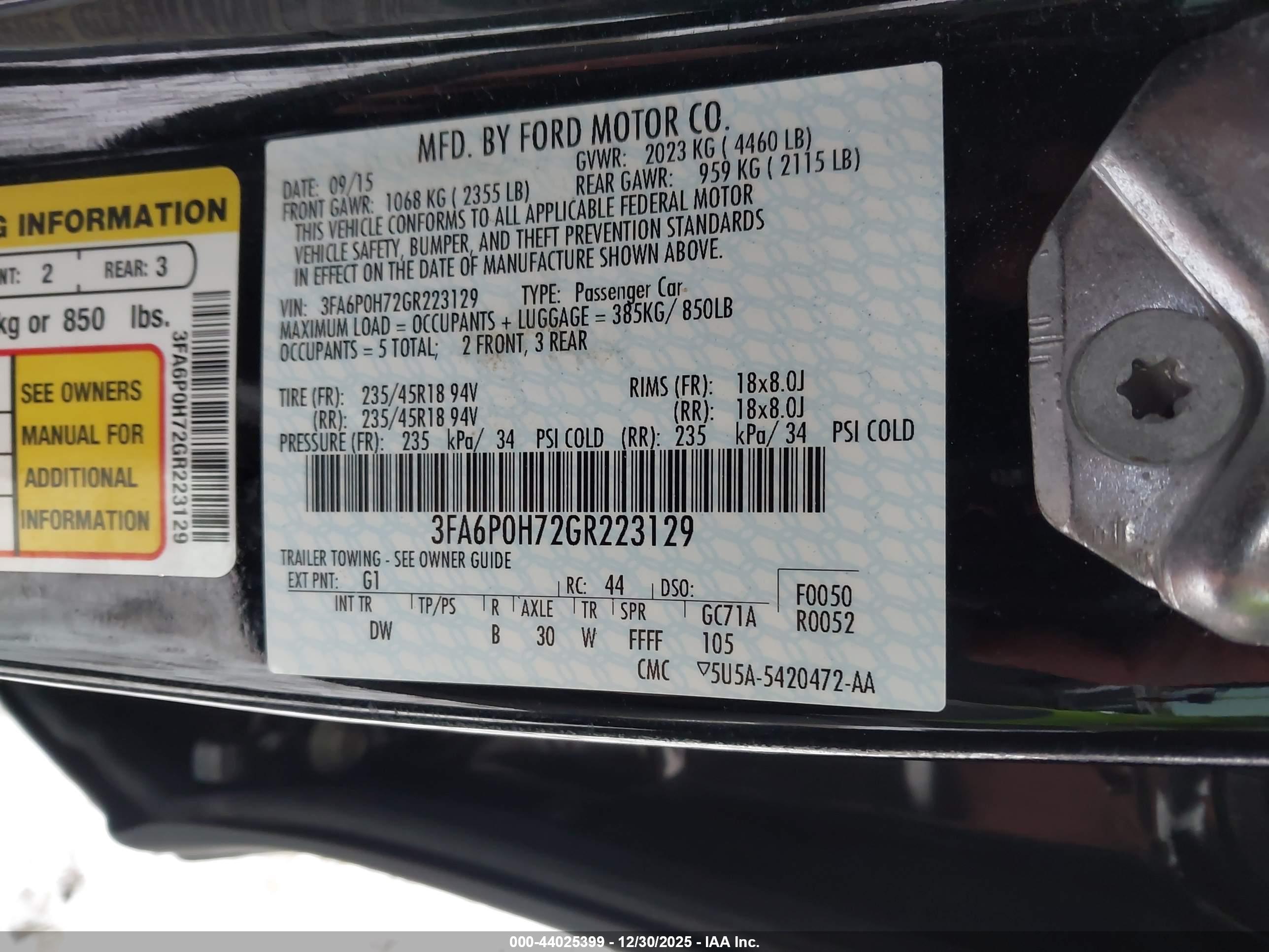 FORD FUSION image 9