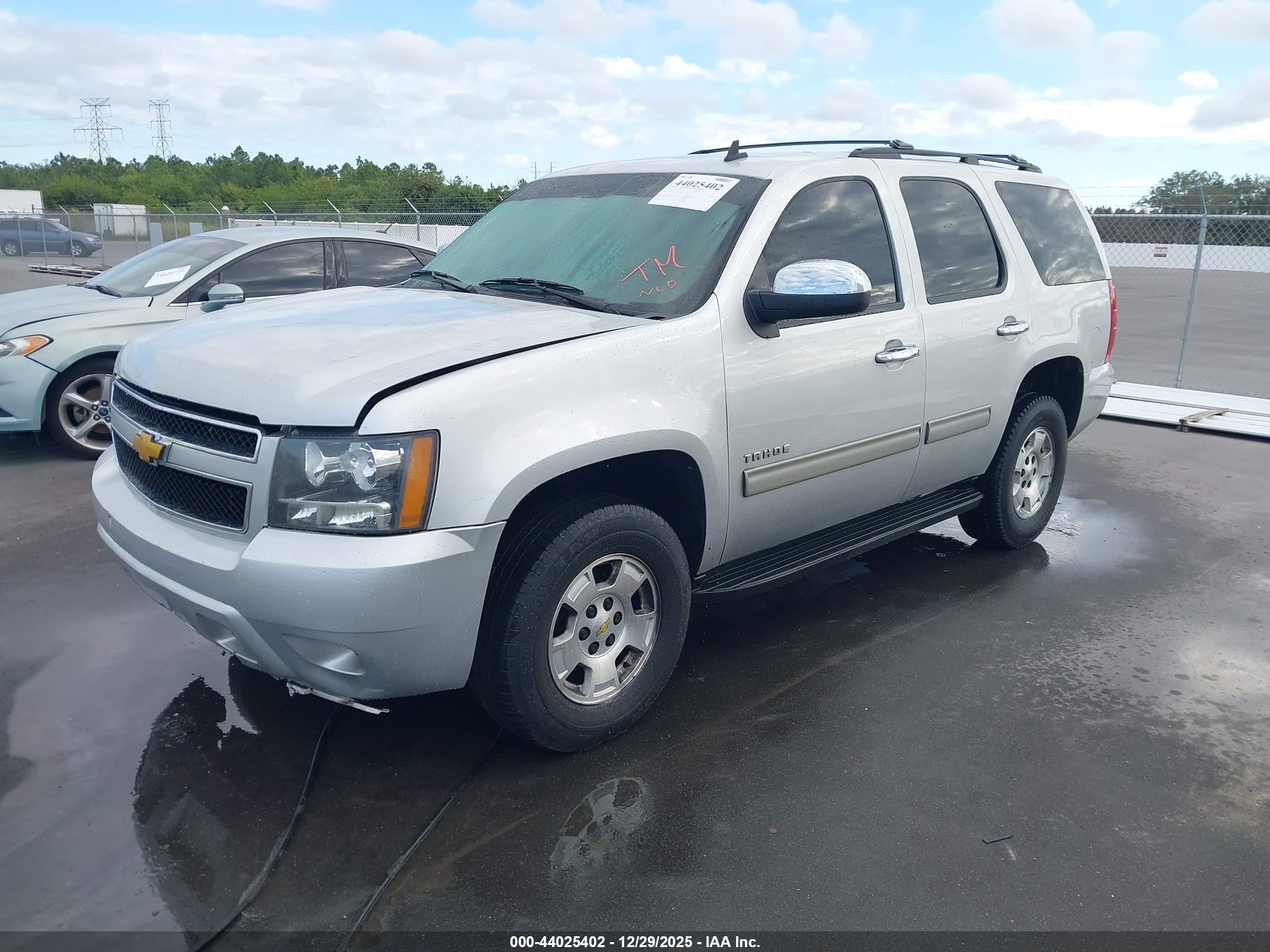 CHEVROLET TAHOE image 2
