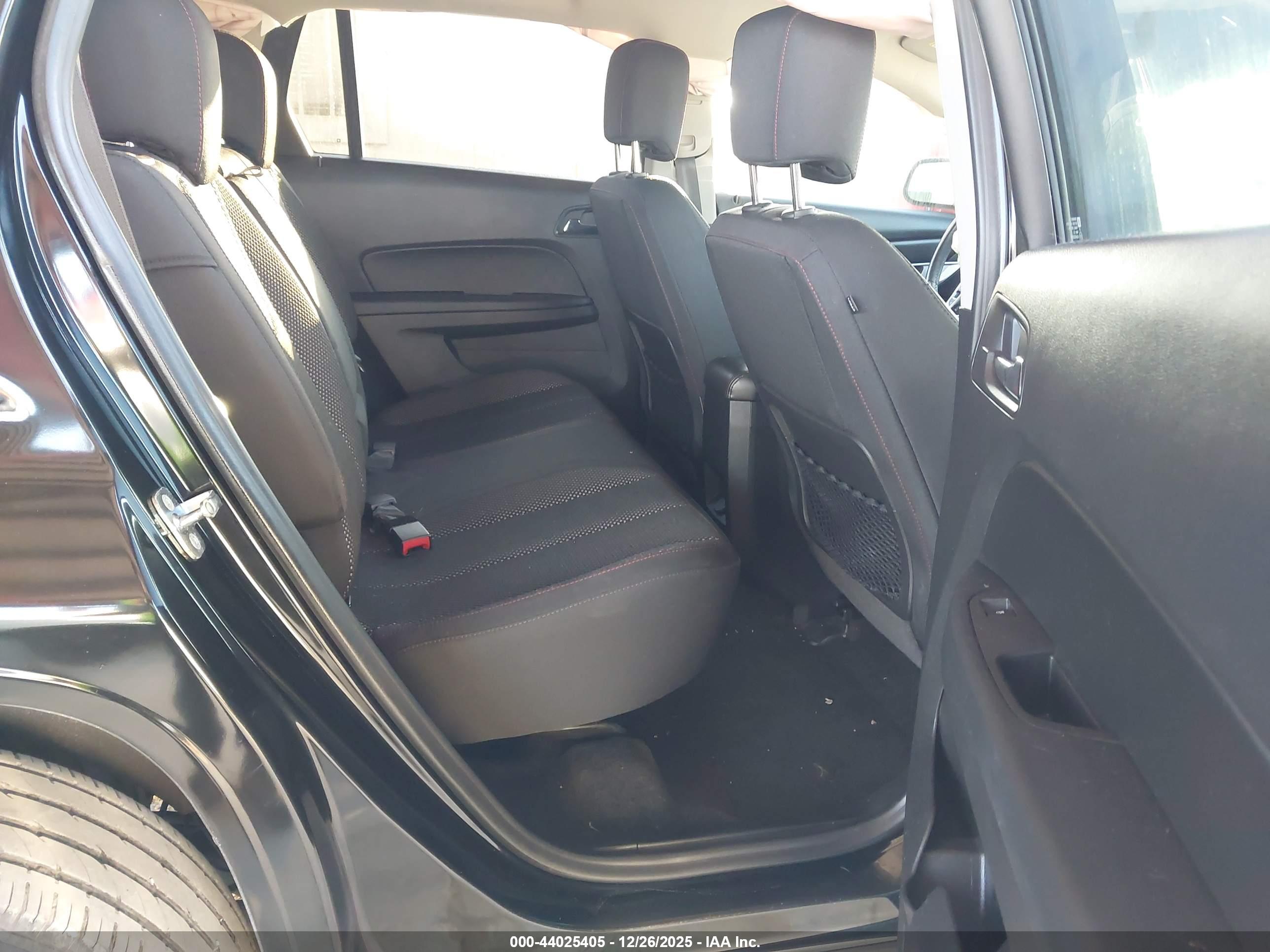 GMC TERRAIN image 8