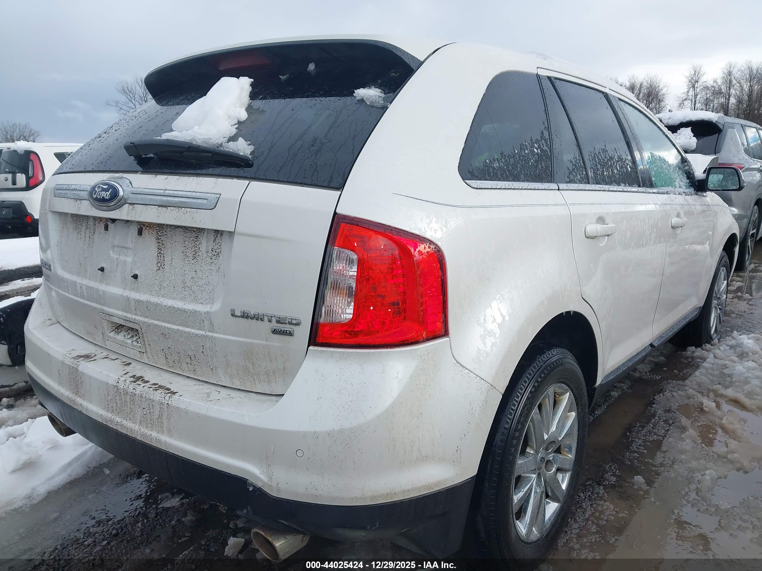 FORD EDGE image 4
