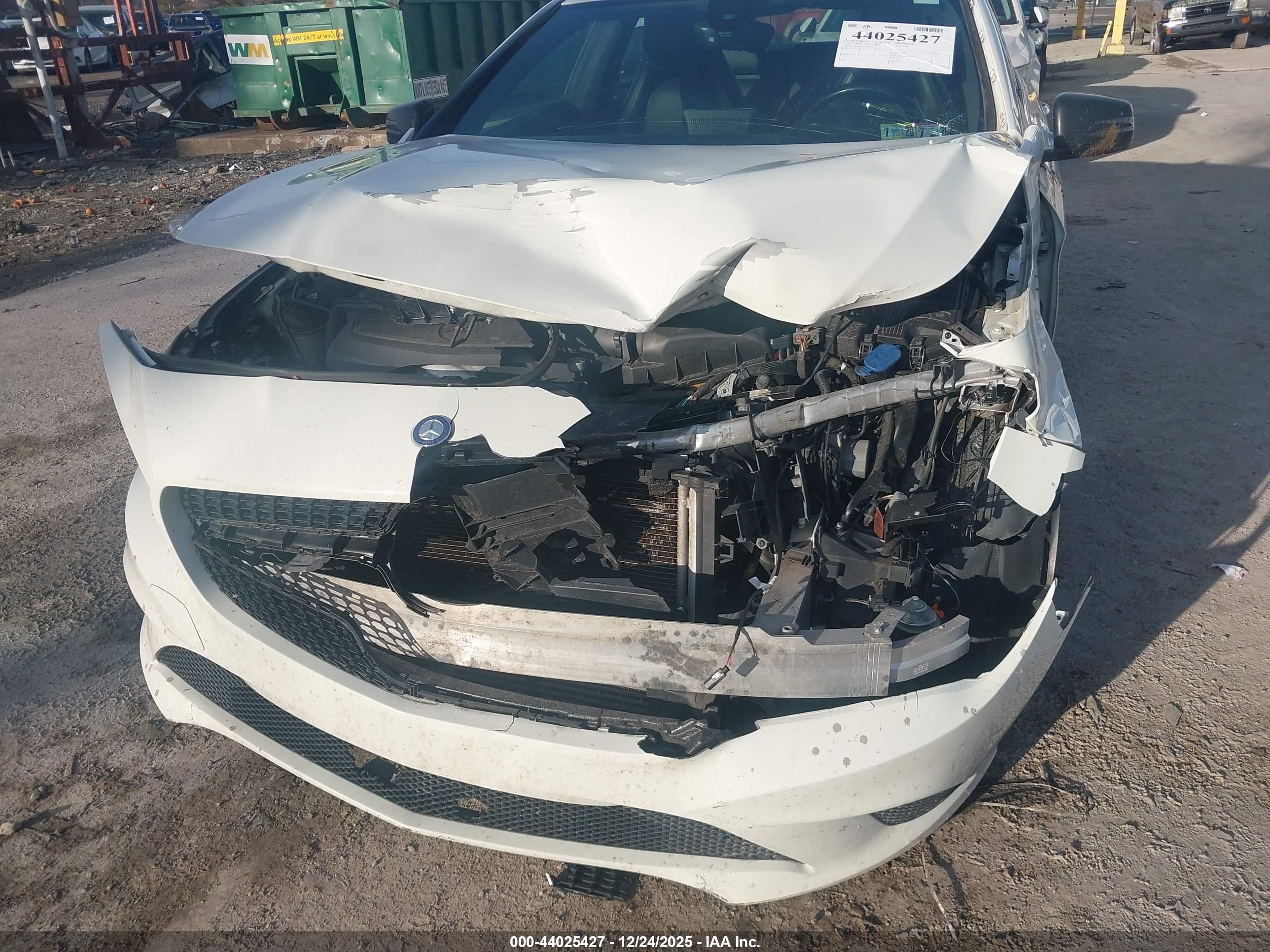 MERCEDES-BENZ CLA image 6