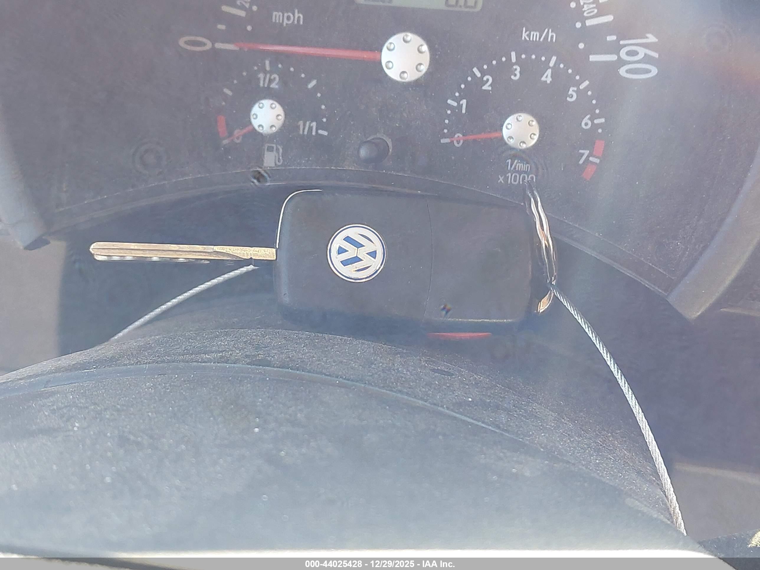 VOLKSWAGEN NEW image 11