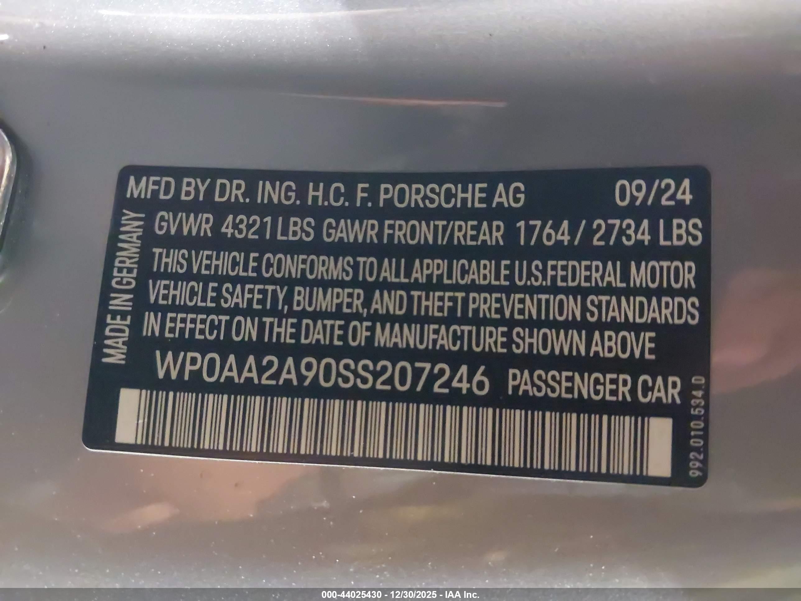 PORSCHE 911 image 9