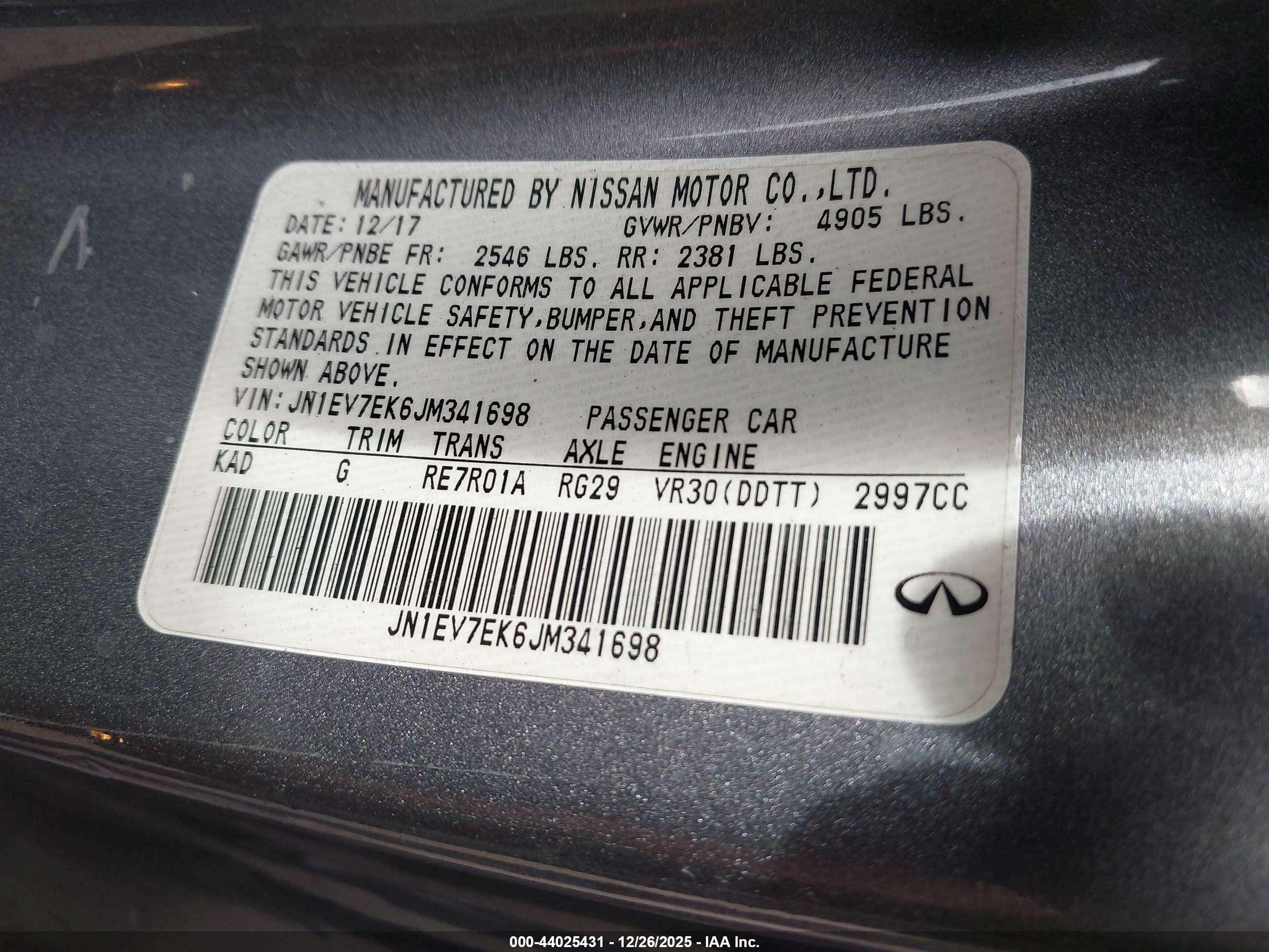 INFINITI Q60 image 9