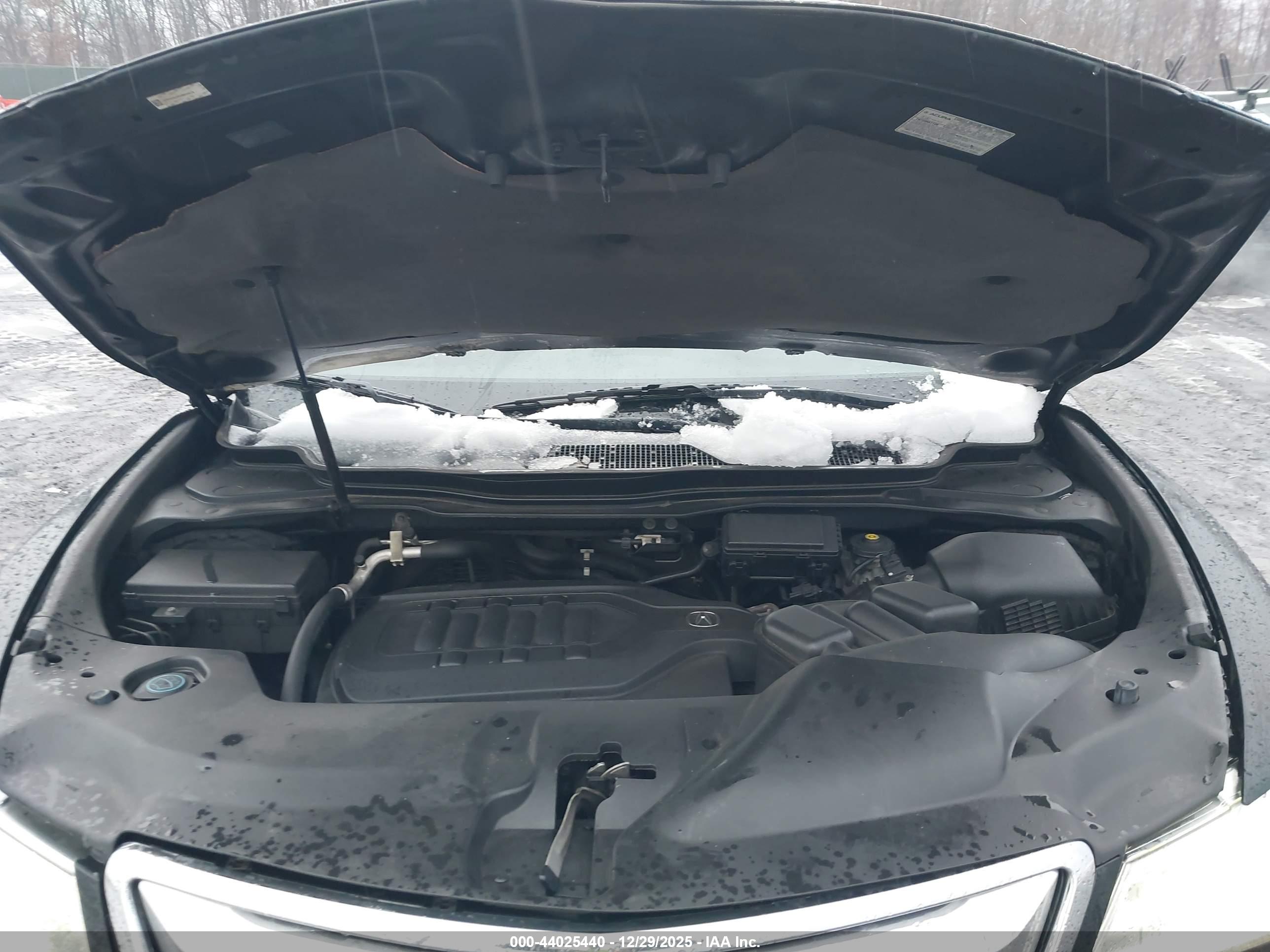 ACURA MDX image 10