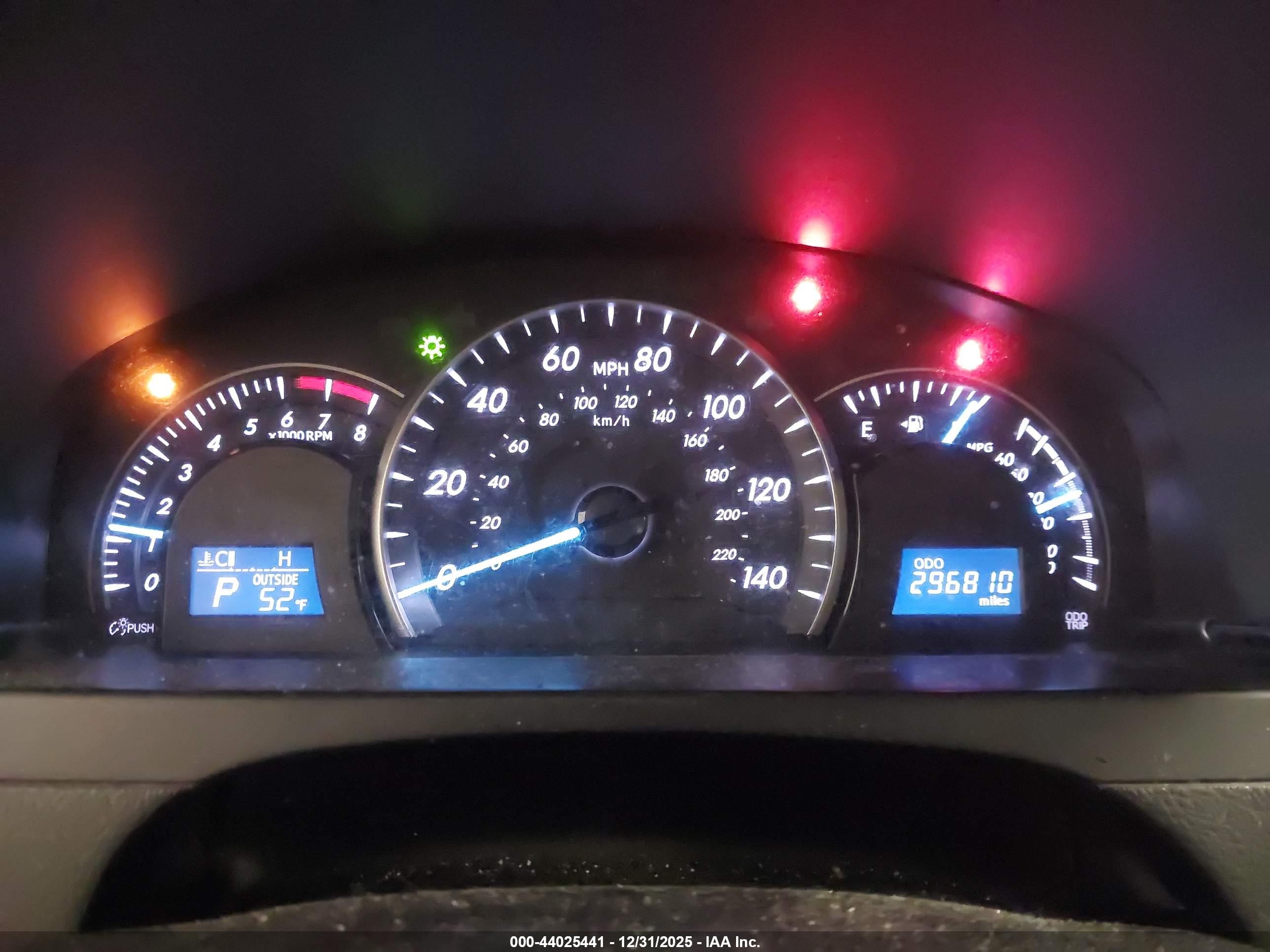 TOYOTA CAMRY image 7