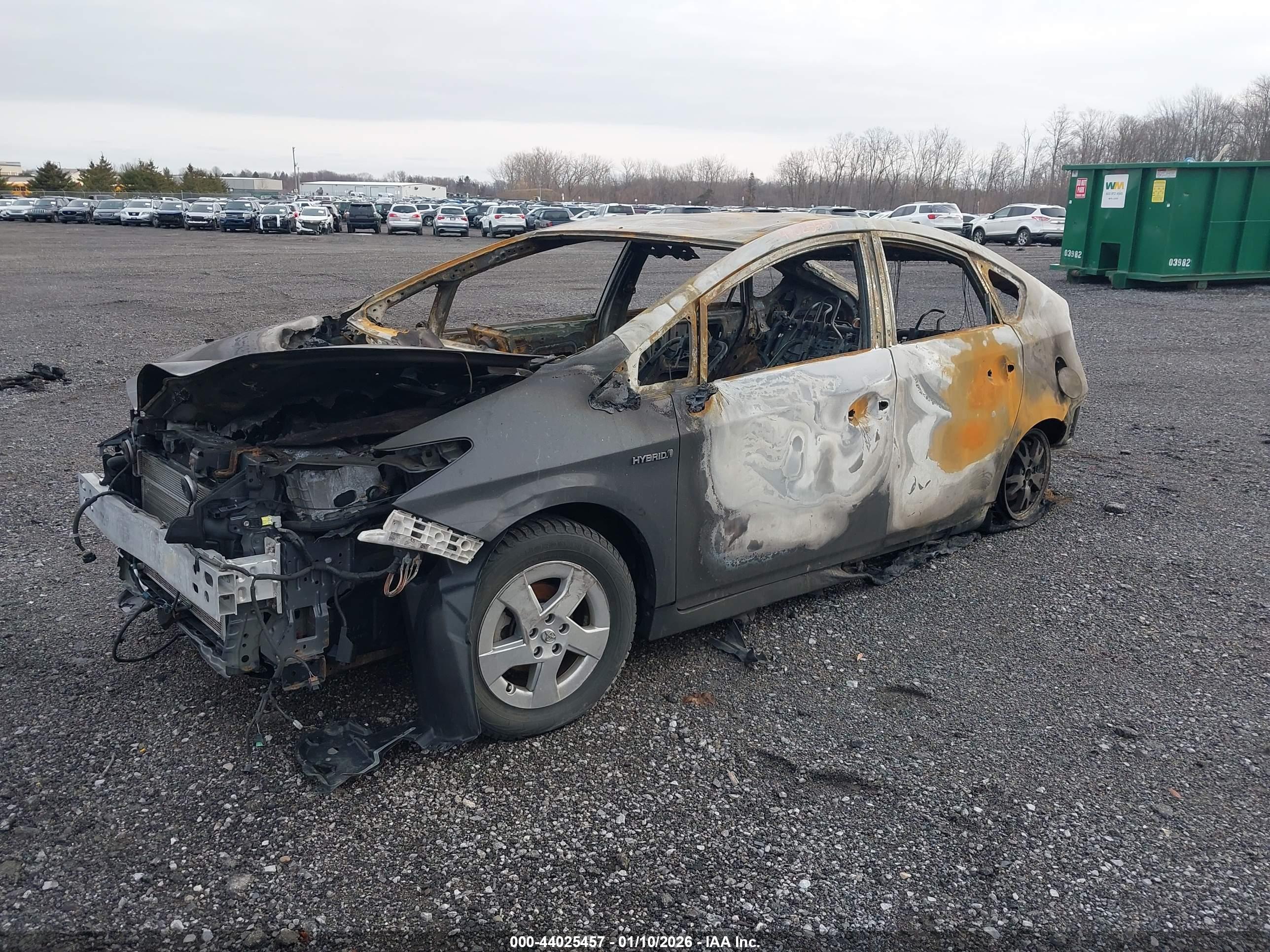 TOYOTA PRIUS image 2