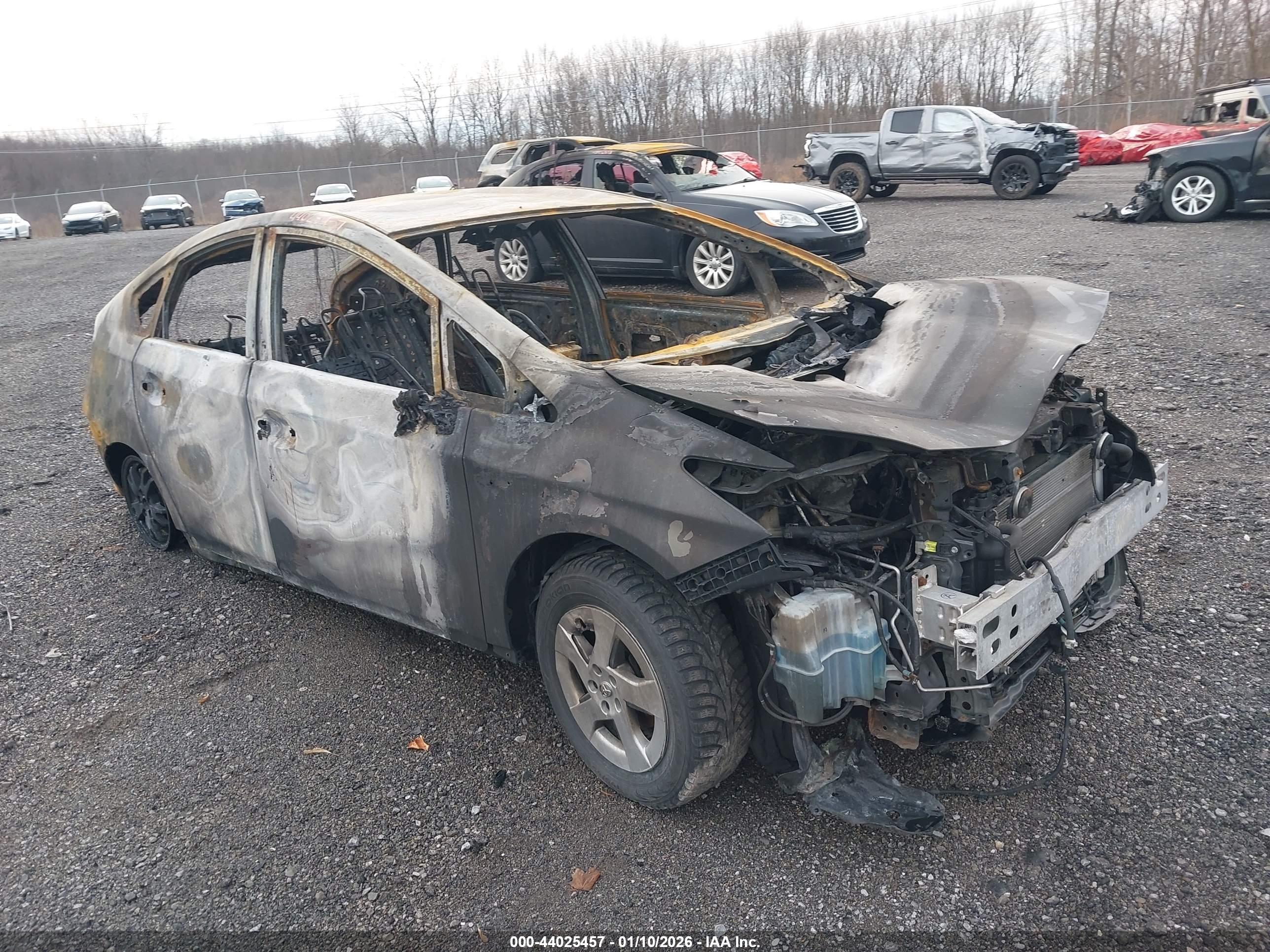 TOYOTA PRIUS image 6