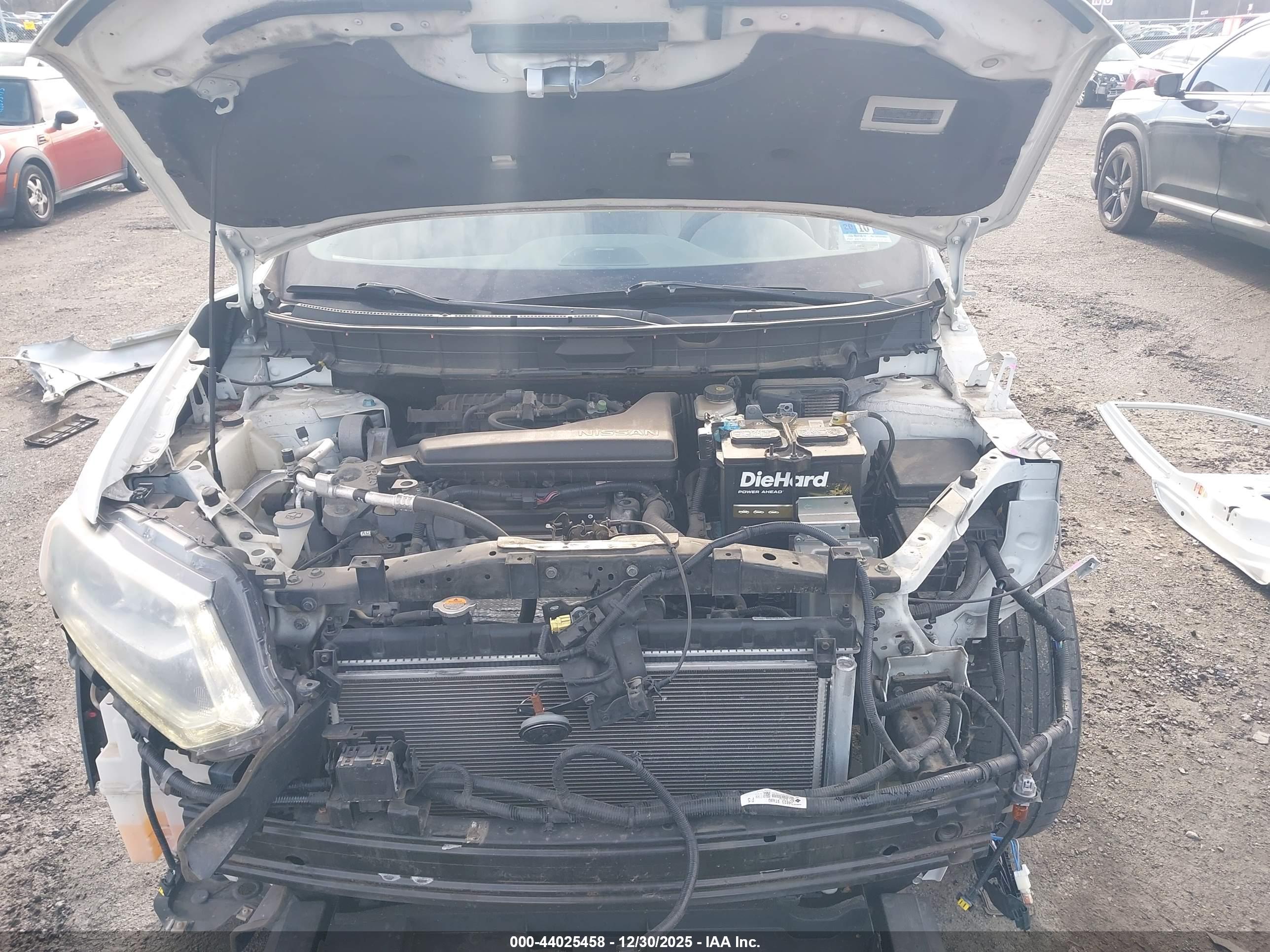 NISSAN ROGUE image 10
