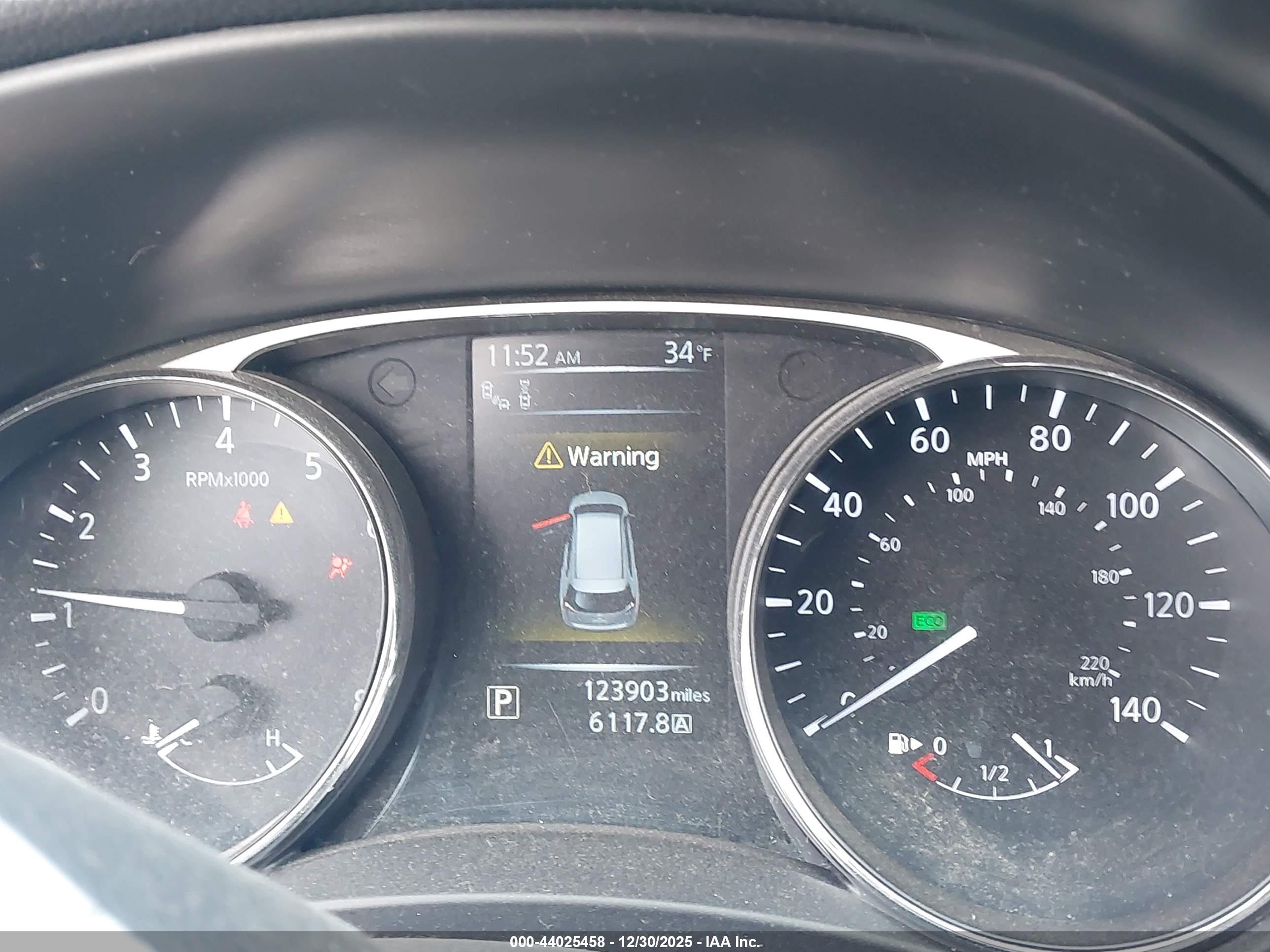 NISSAN ROGUE image 7