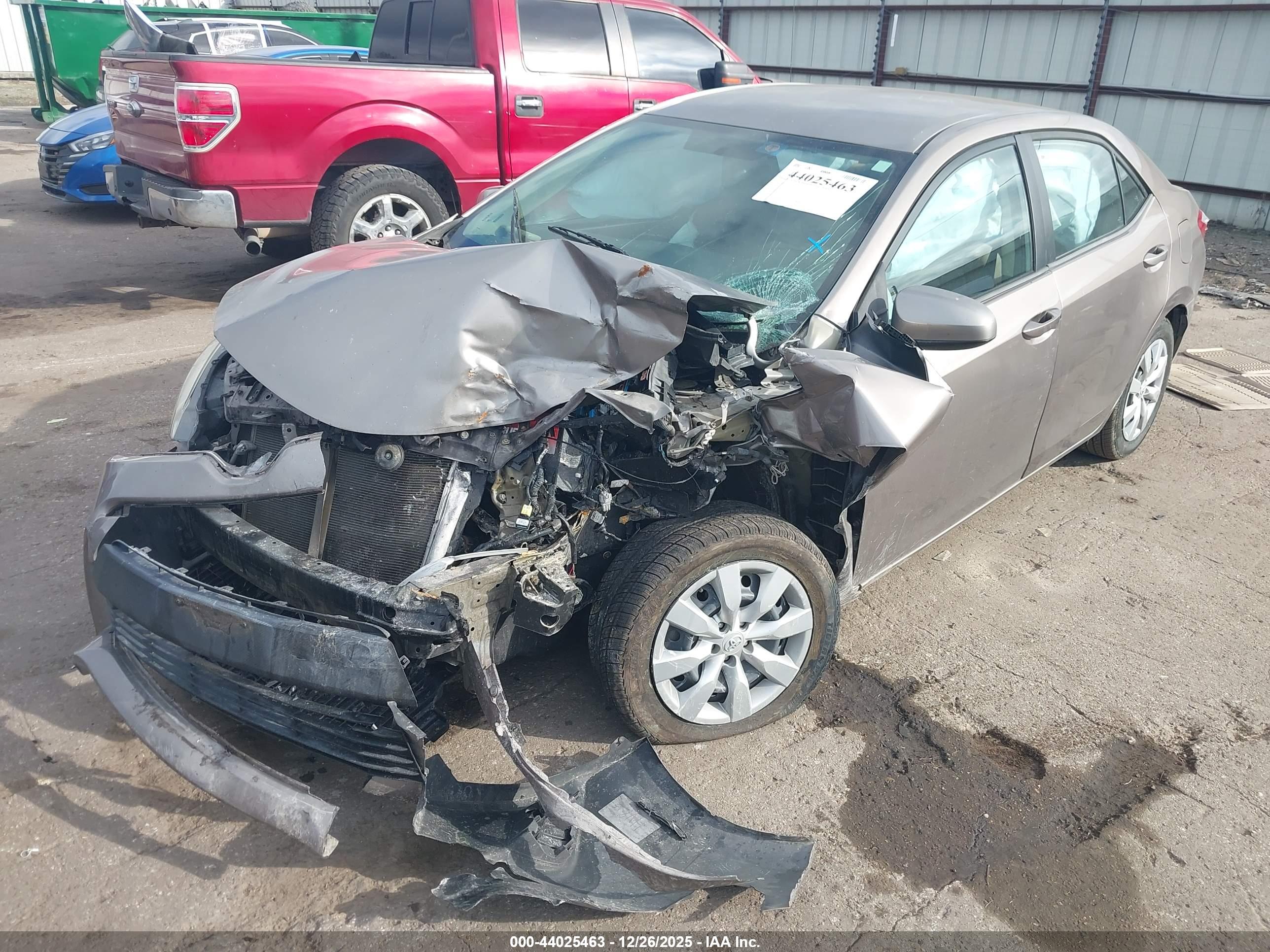TOYOTA COROLLA image 2