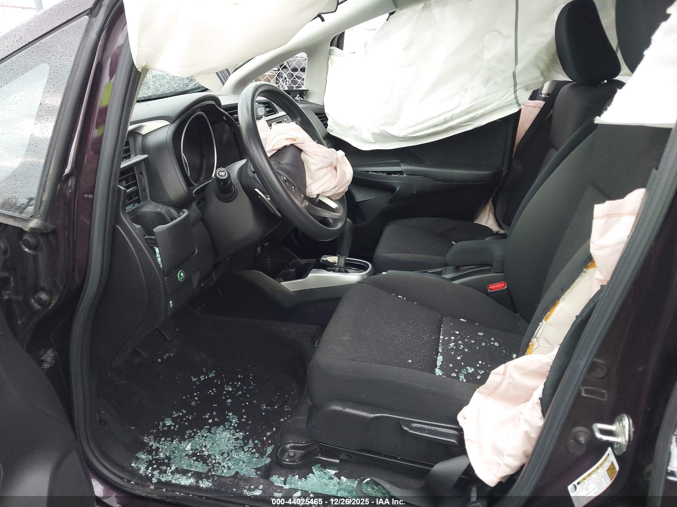 HONDA FIT image 5