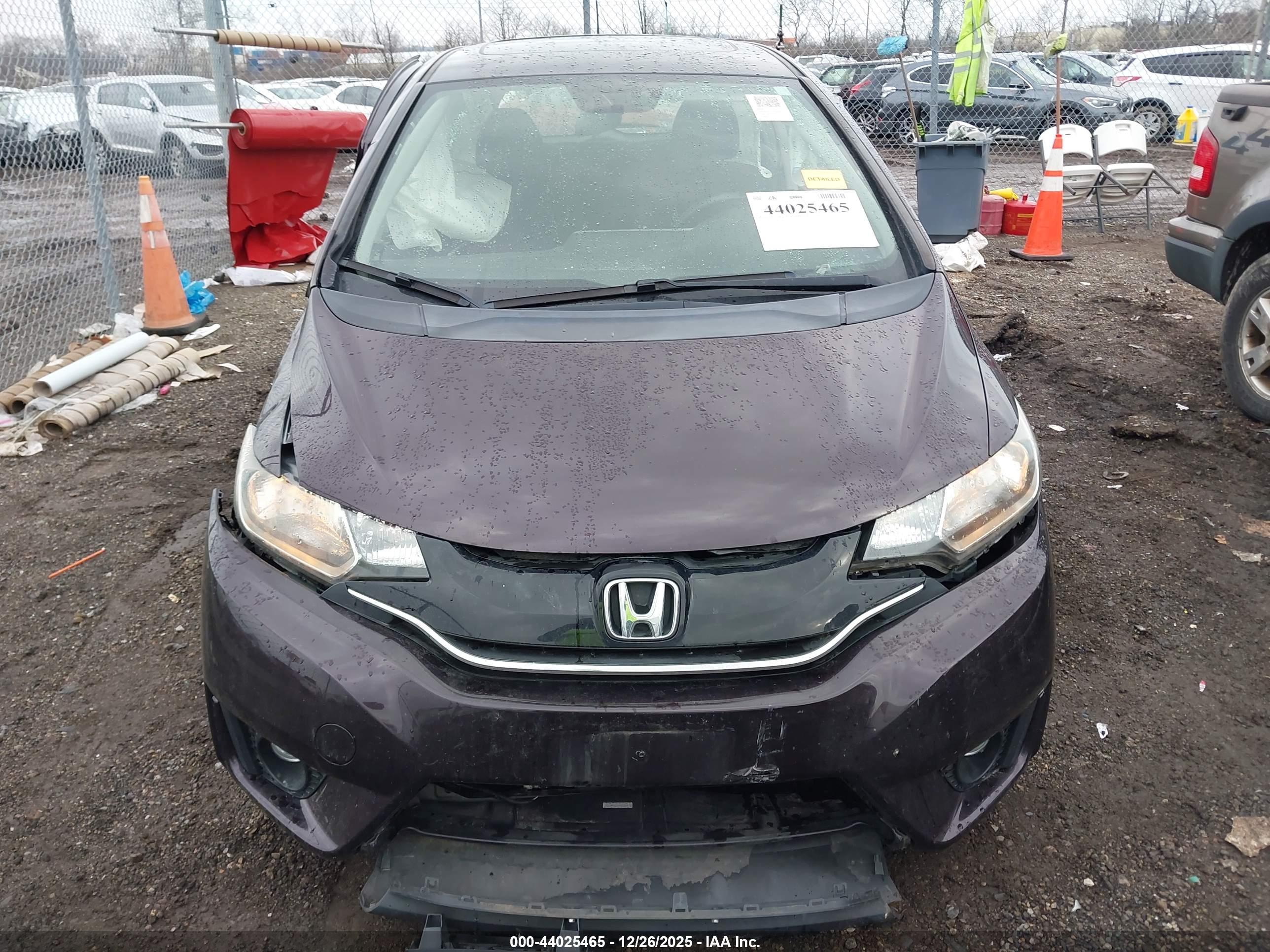 HONDA FIT image 6
