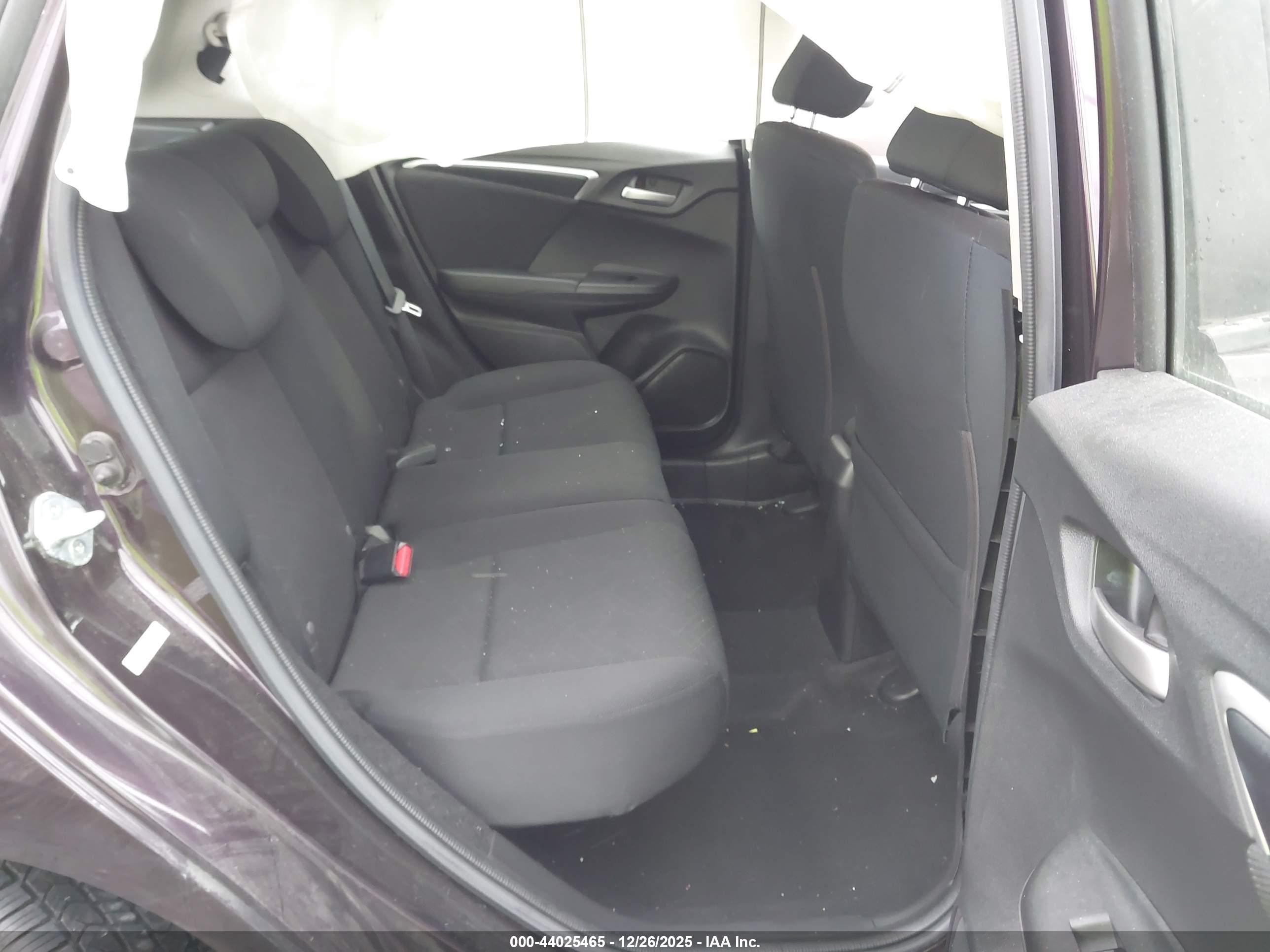 HONDA FIT image 8