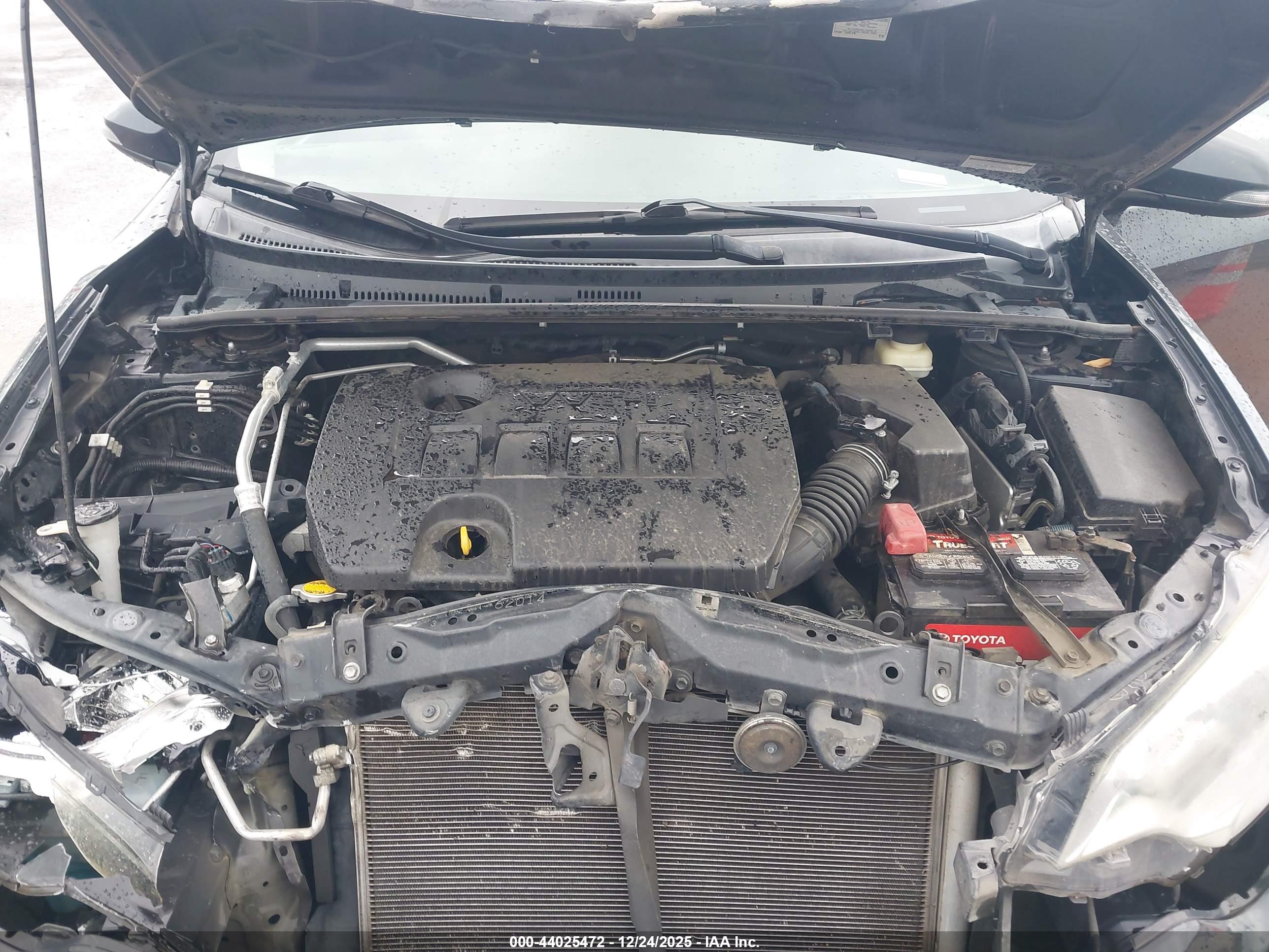 TOYOTA COROLLA image 10