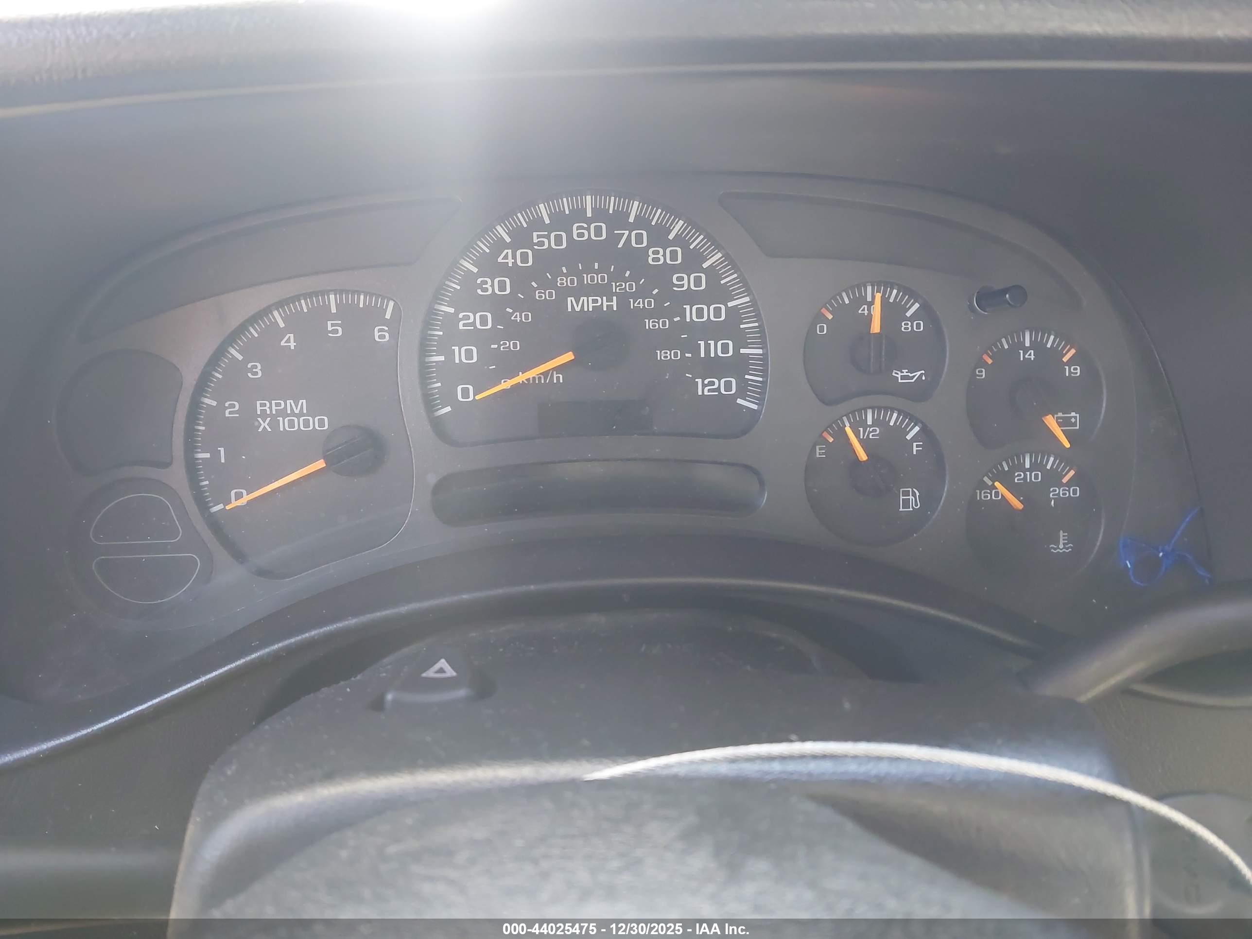 GMC YUKON image 7