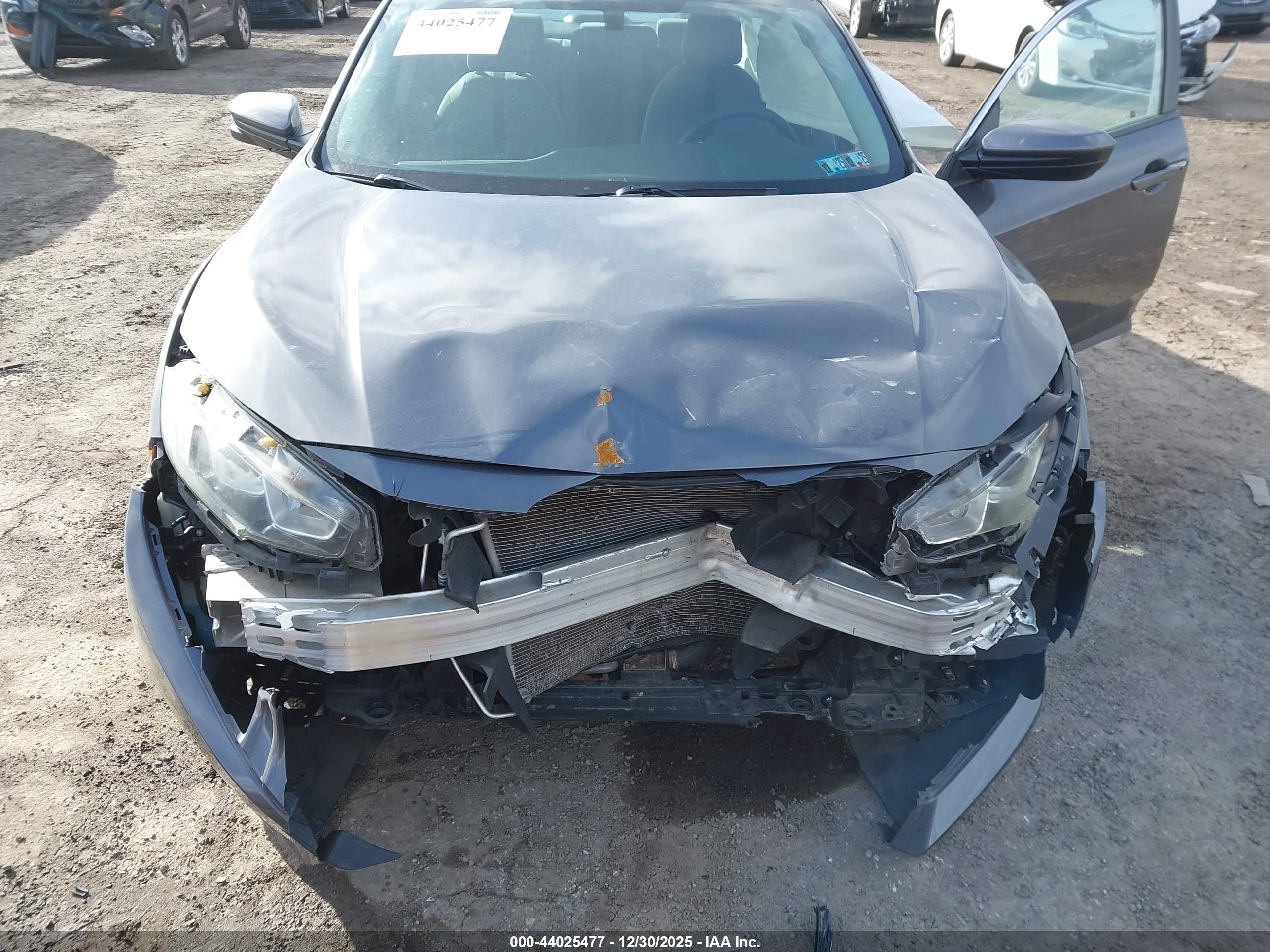 HONDA CIVIC image 10