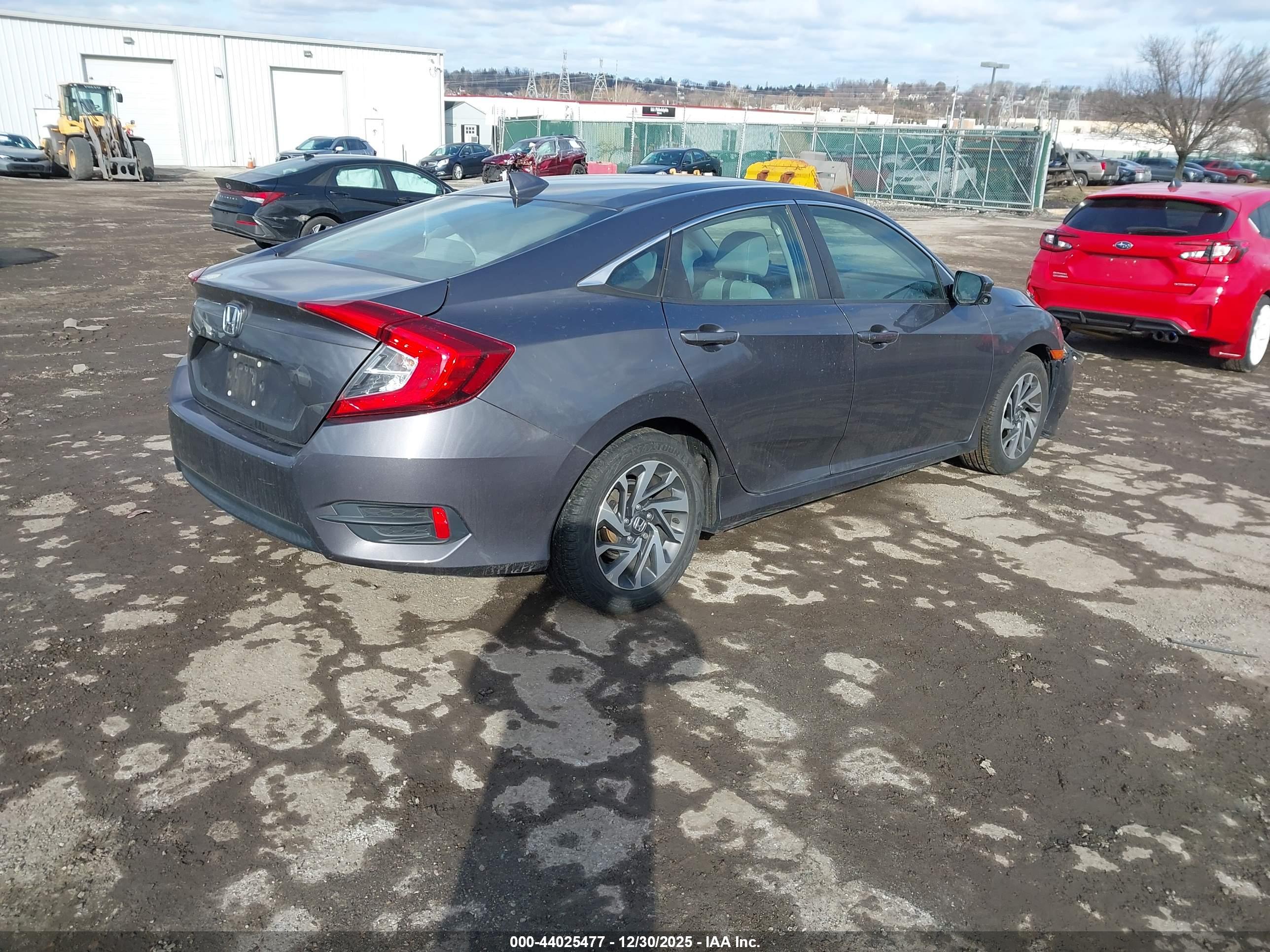 HONDA CIVIC image 4