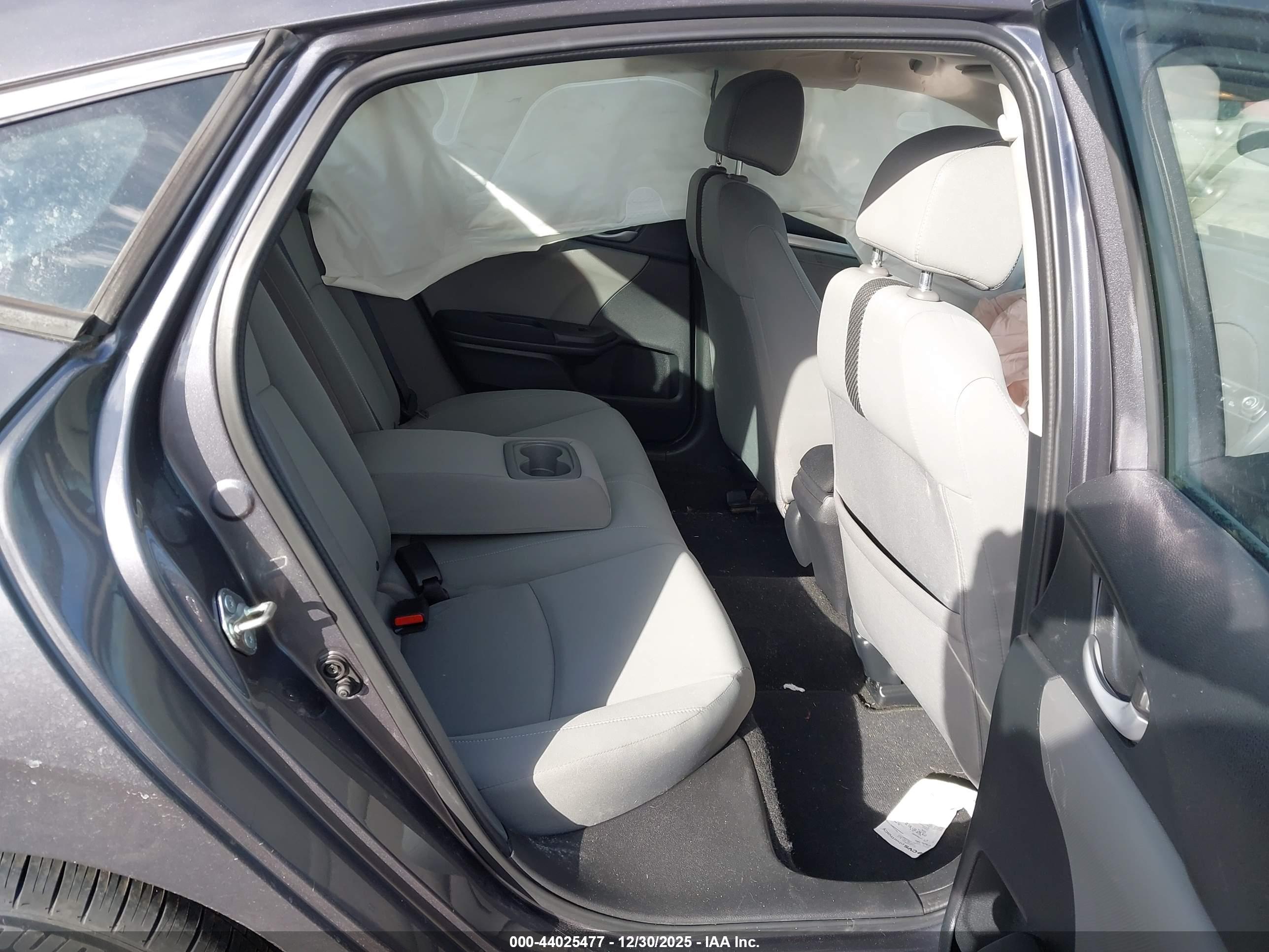 HONDA CIVIC image 8