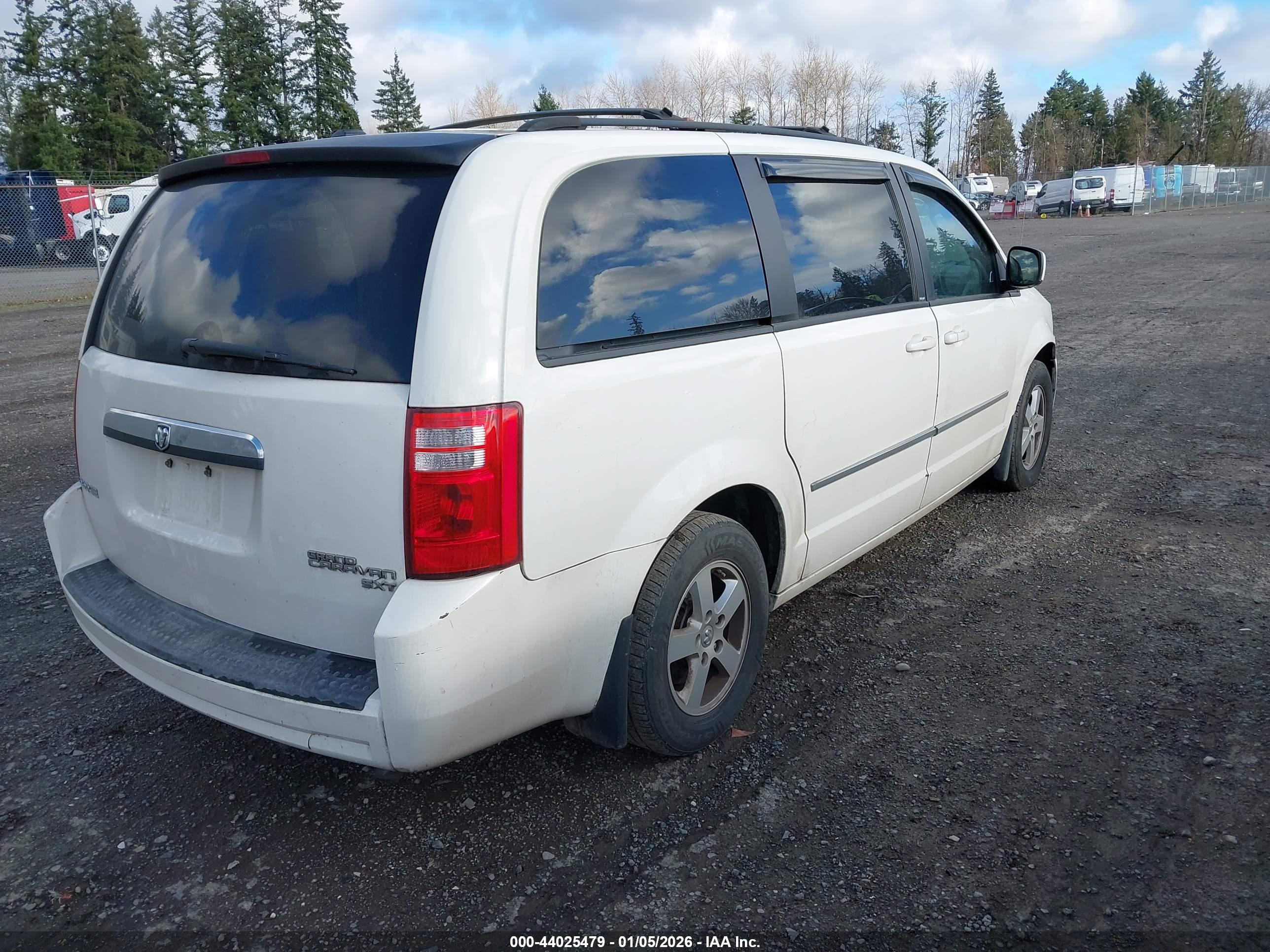 DODGE GRAND image 4