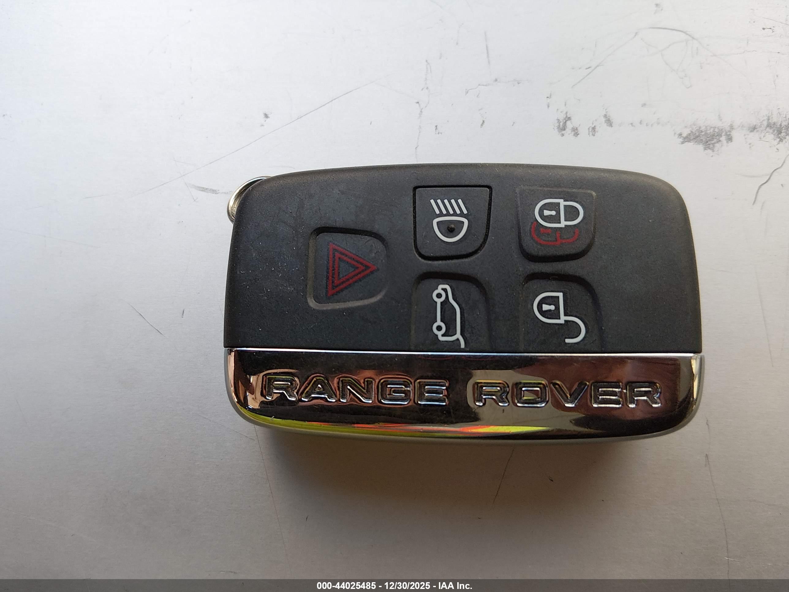 LAND ROVER image 11