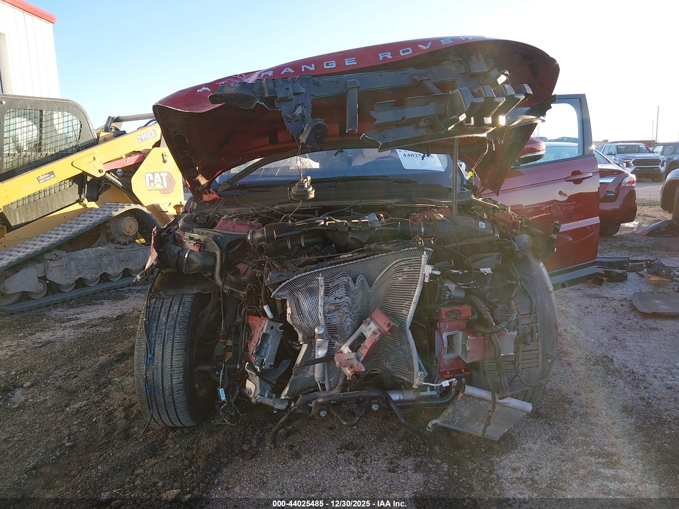 LAND ROVER image 6