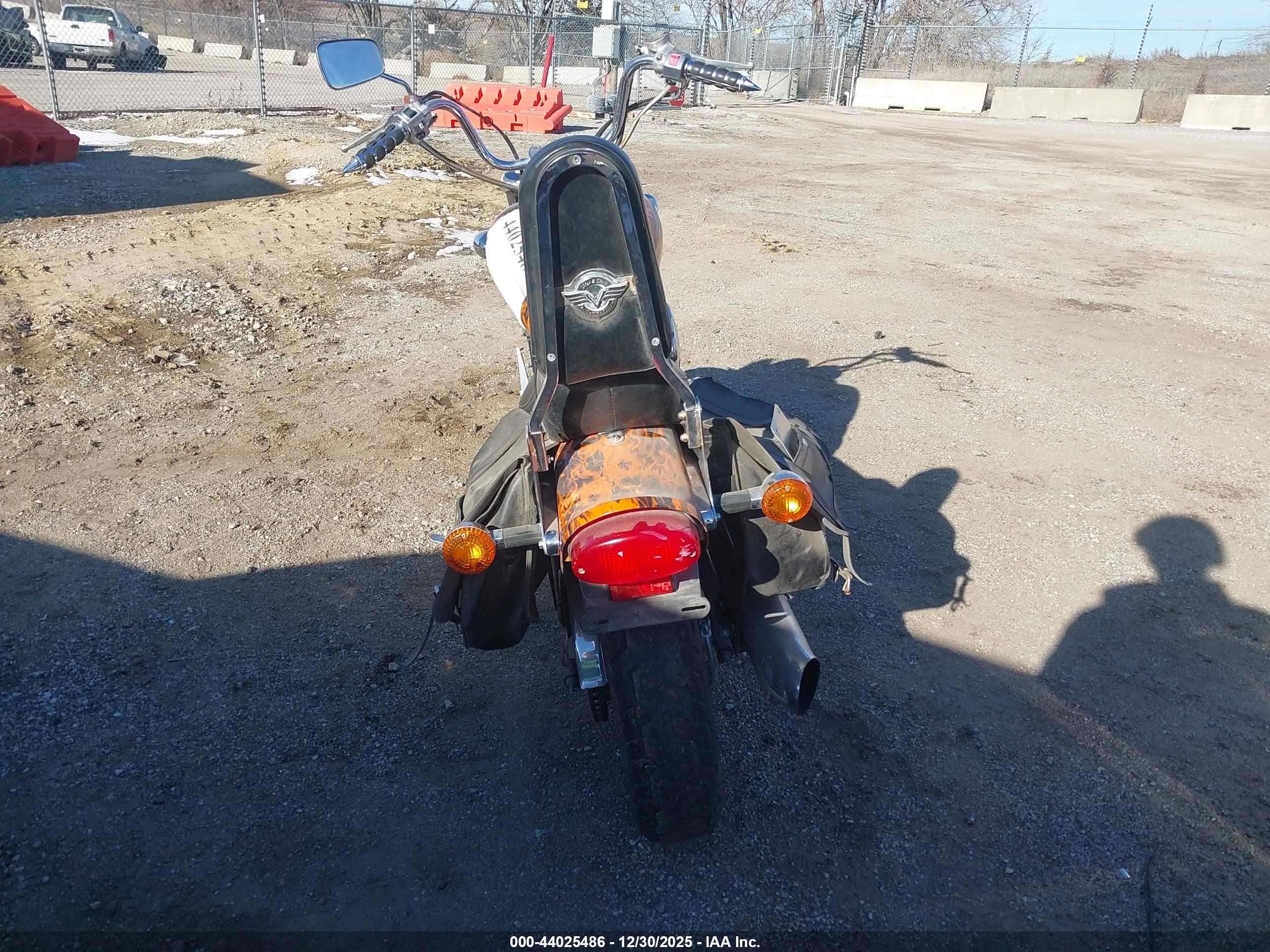 KAWASAKI VN800 image 6
