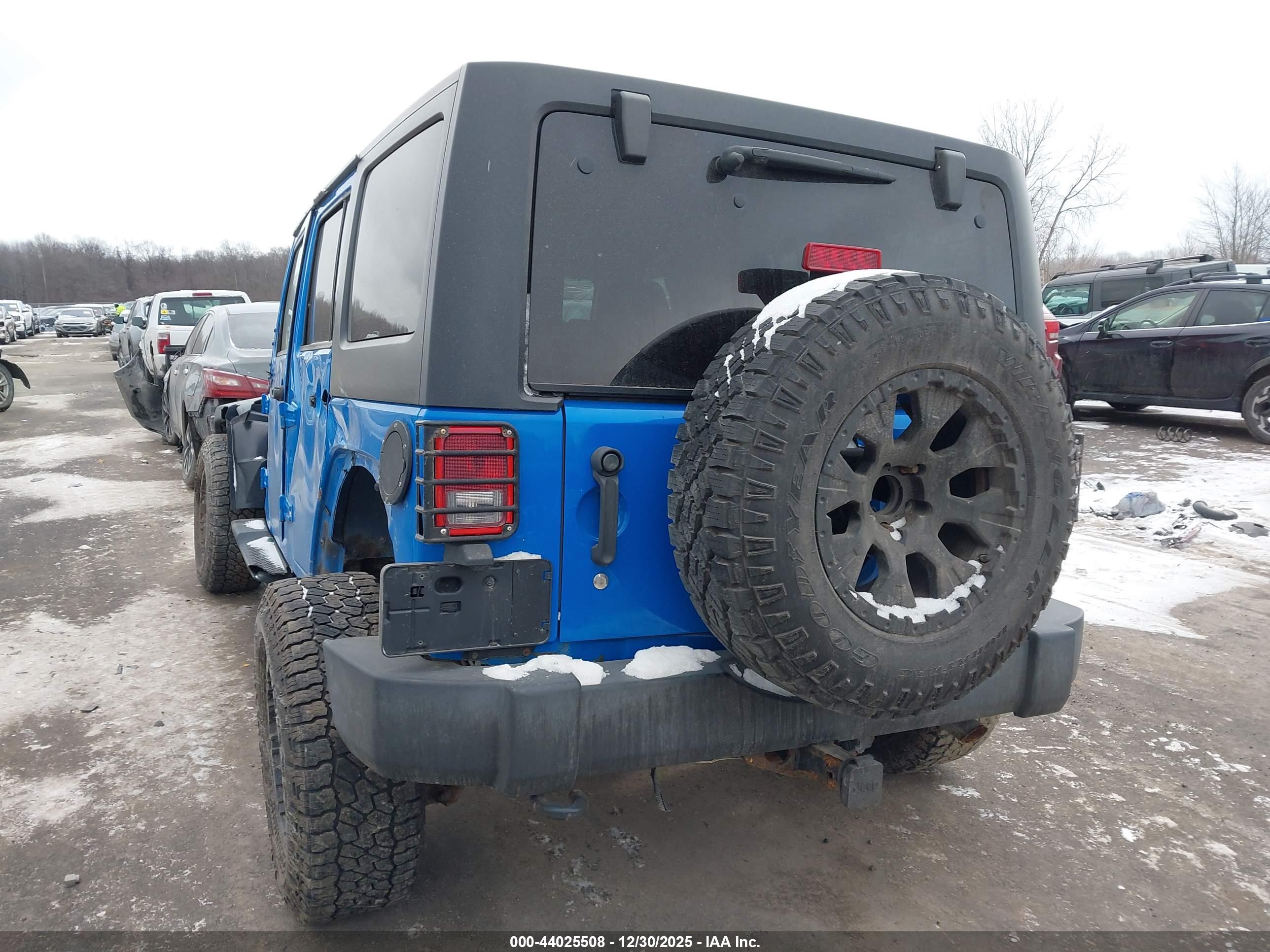 JEEP WRANGLER image 3