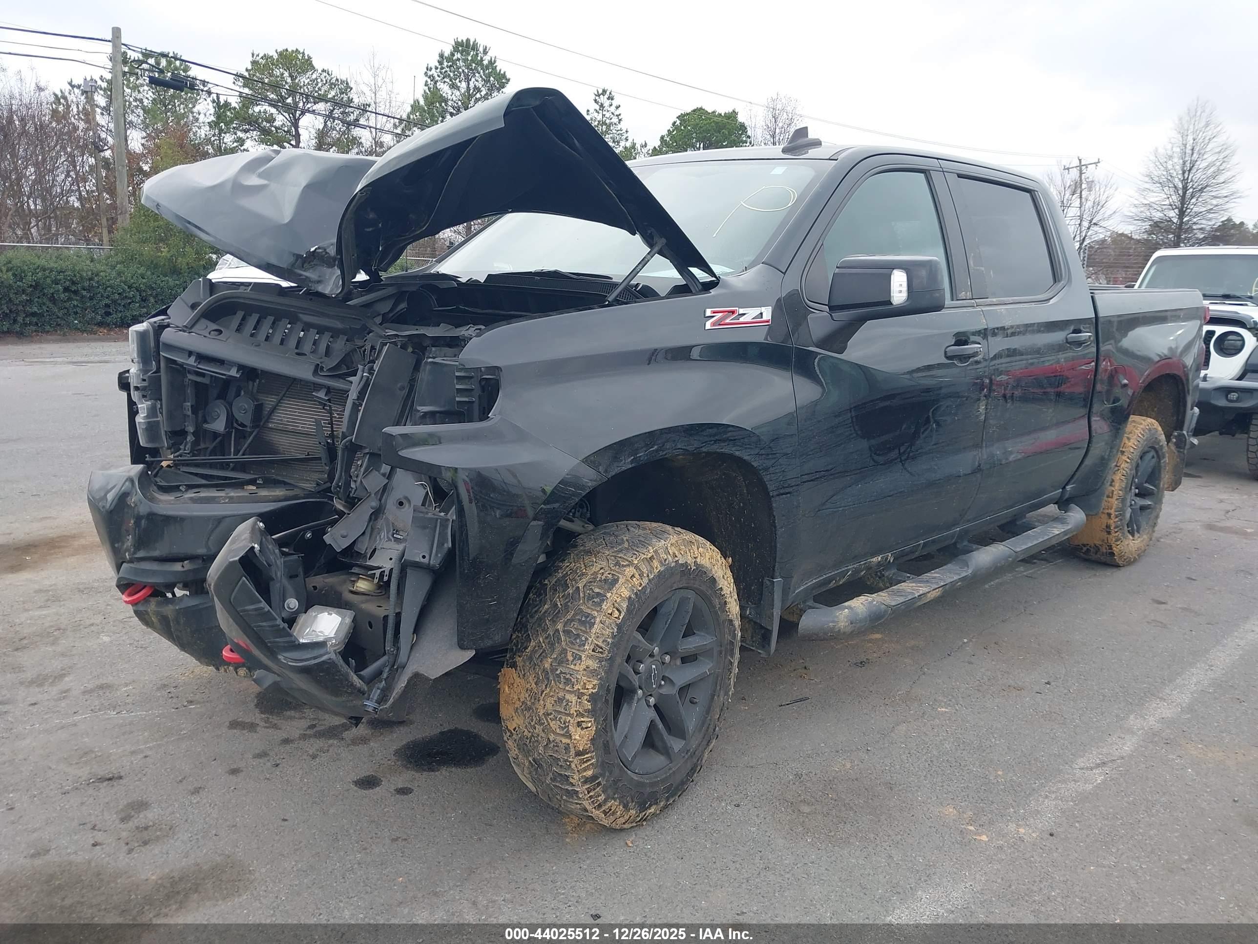 CHEVROLET SILVERADO image 2