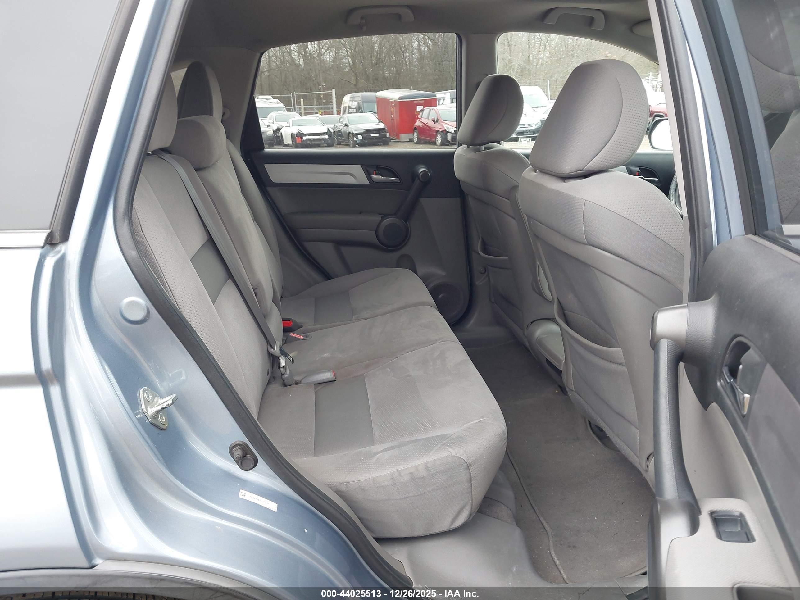 HONDA CR-V image 8