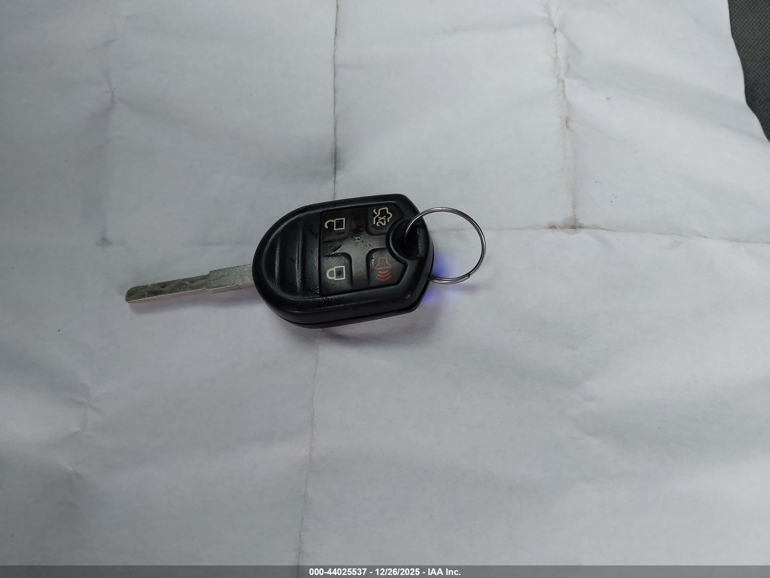 FORD FIESTA image 11