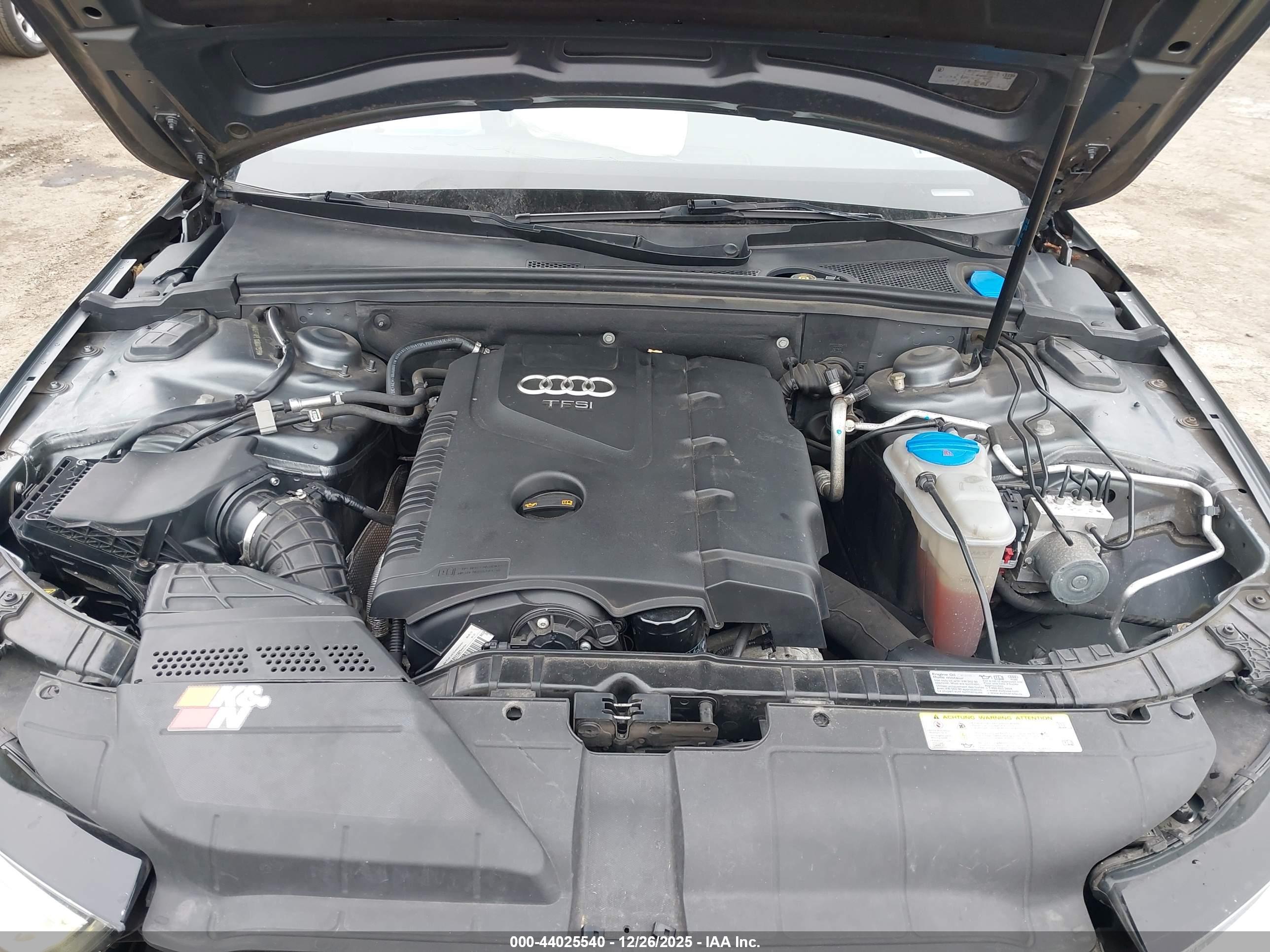 AUDI A4 image 10