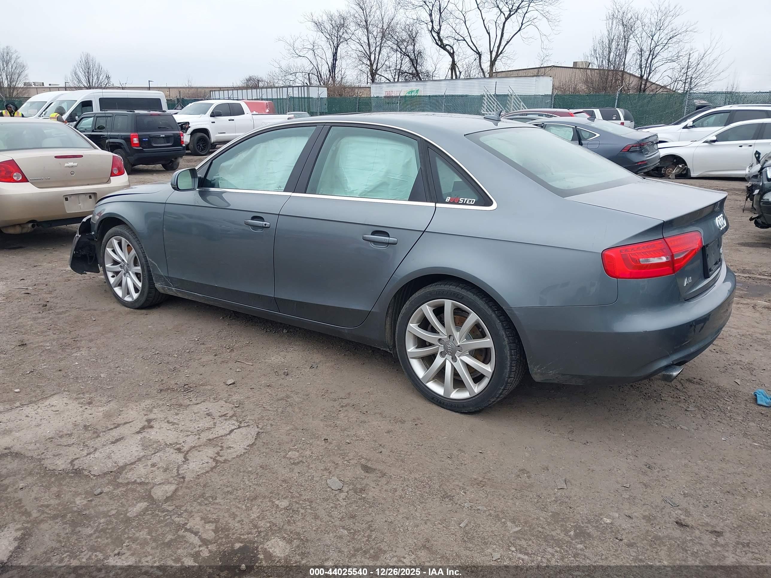 AUDI A4 image 3