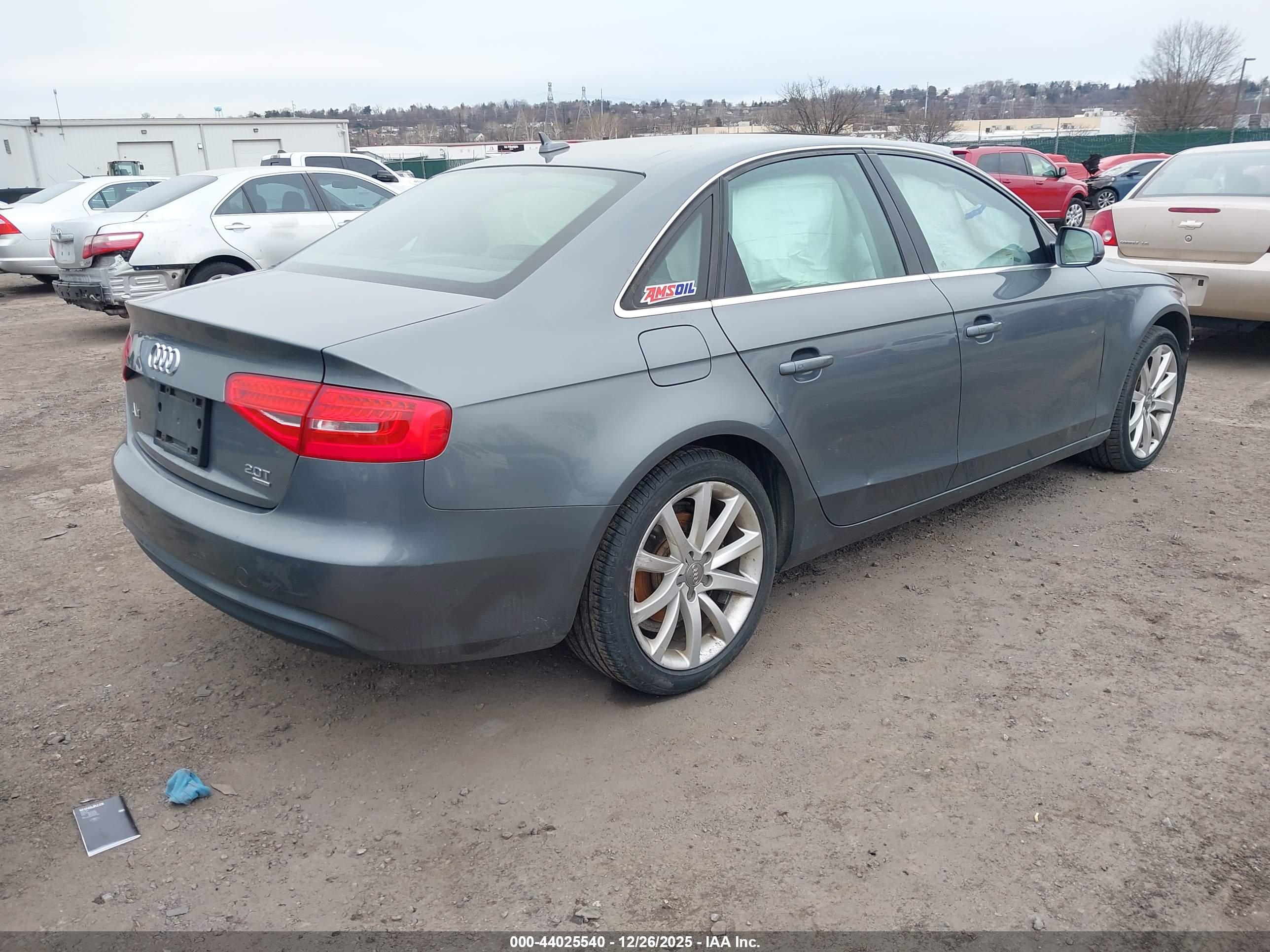 AUDI A4 image 4