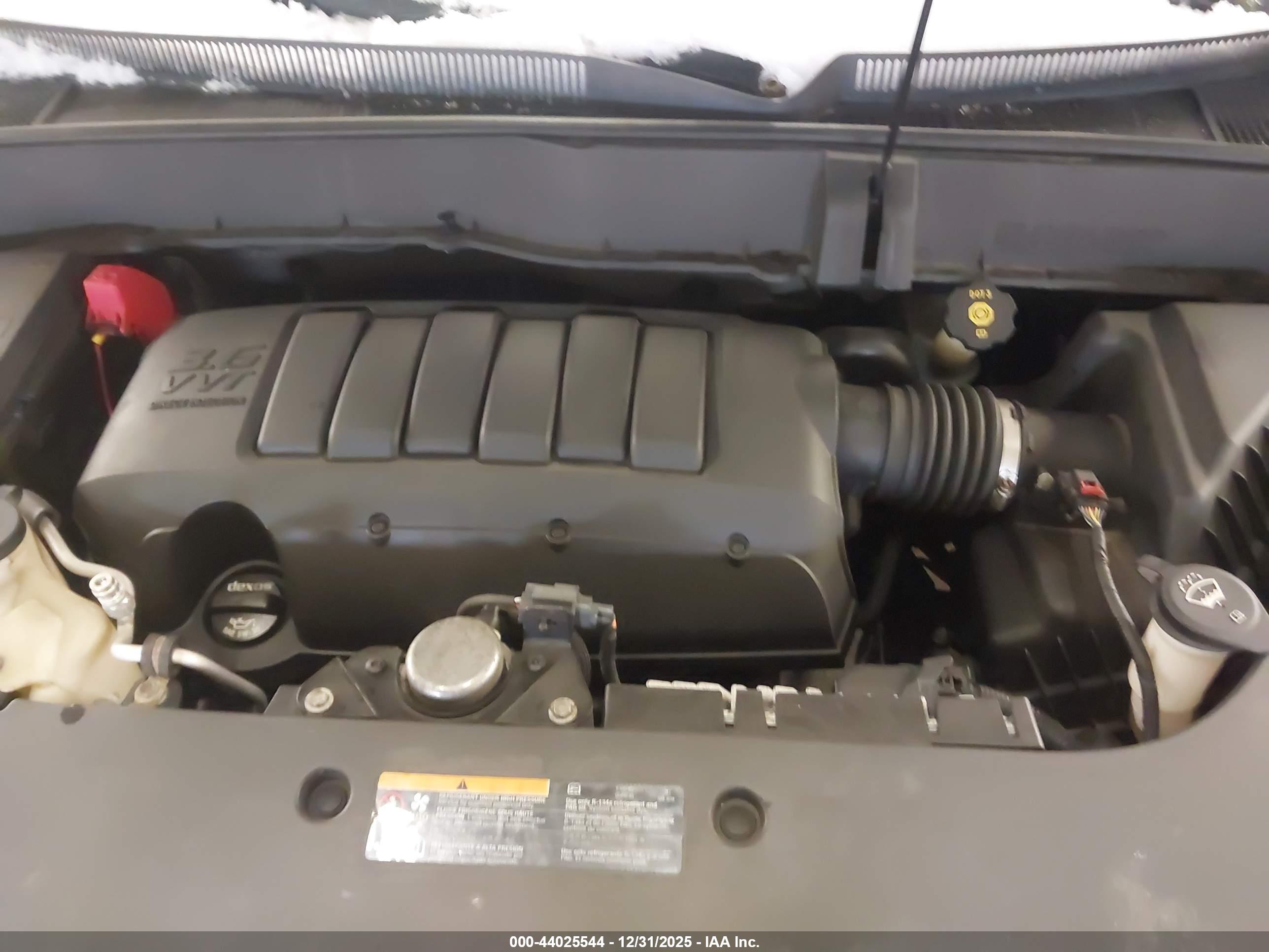 CHEVROLET TRAVERSE image 10