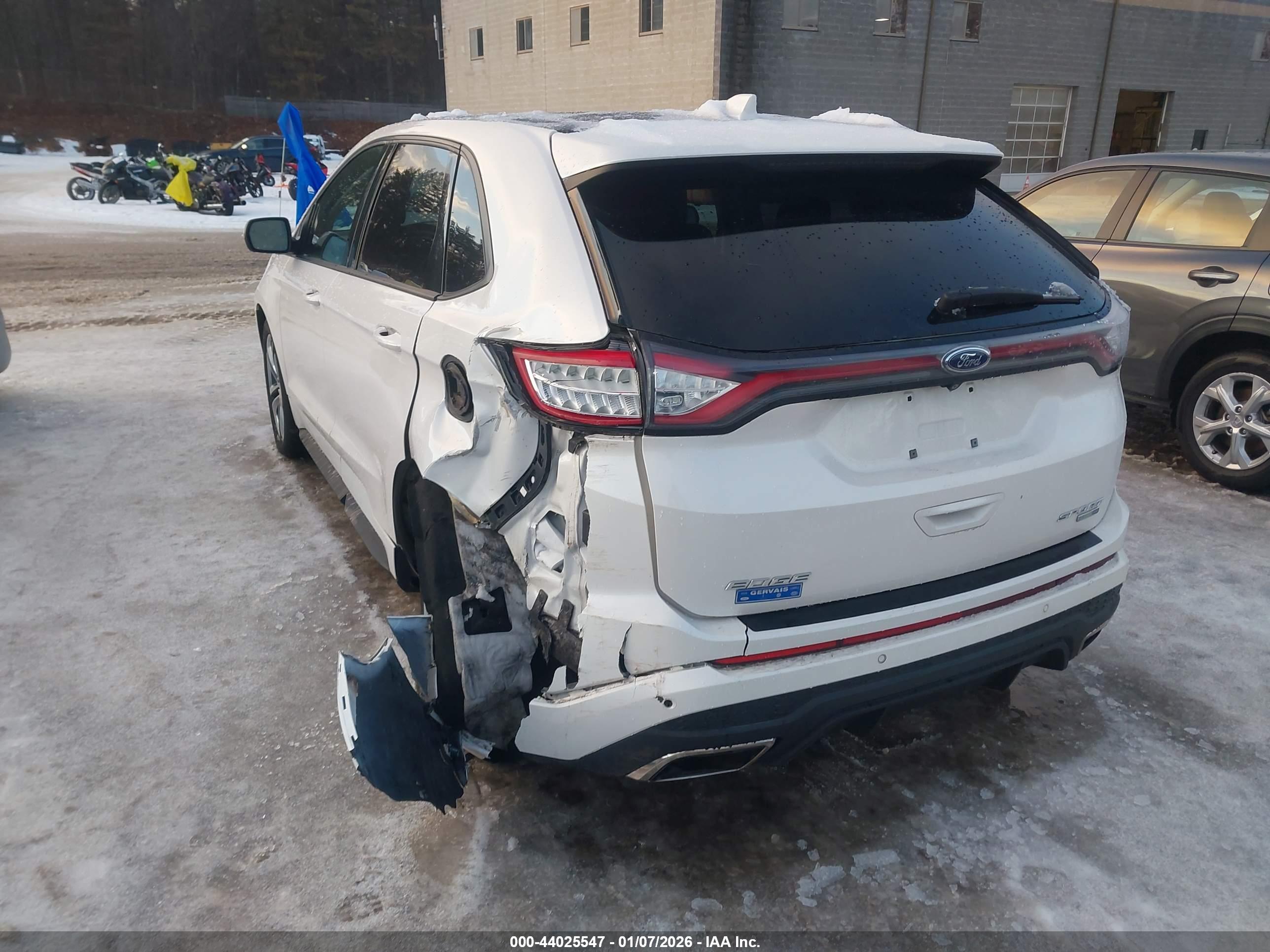 FORD EDGE image 3