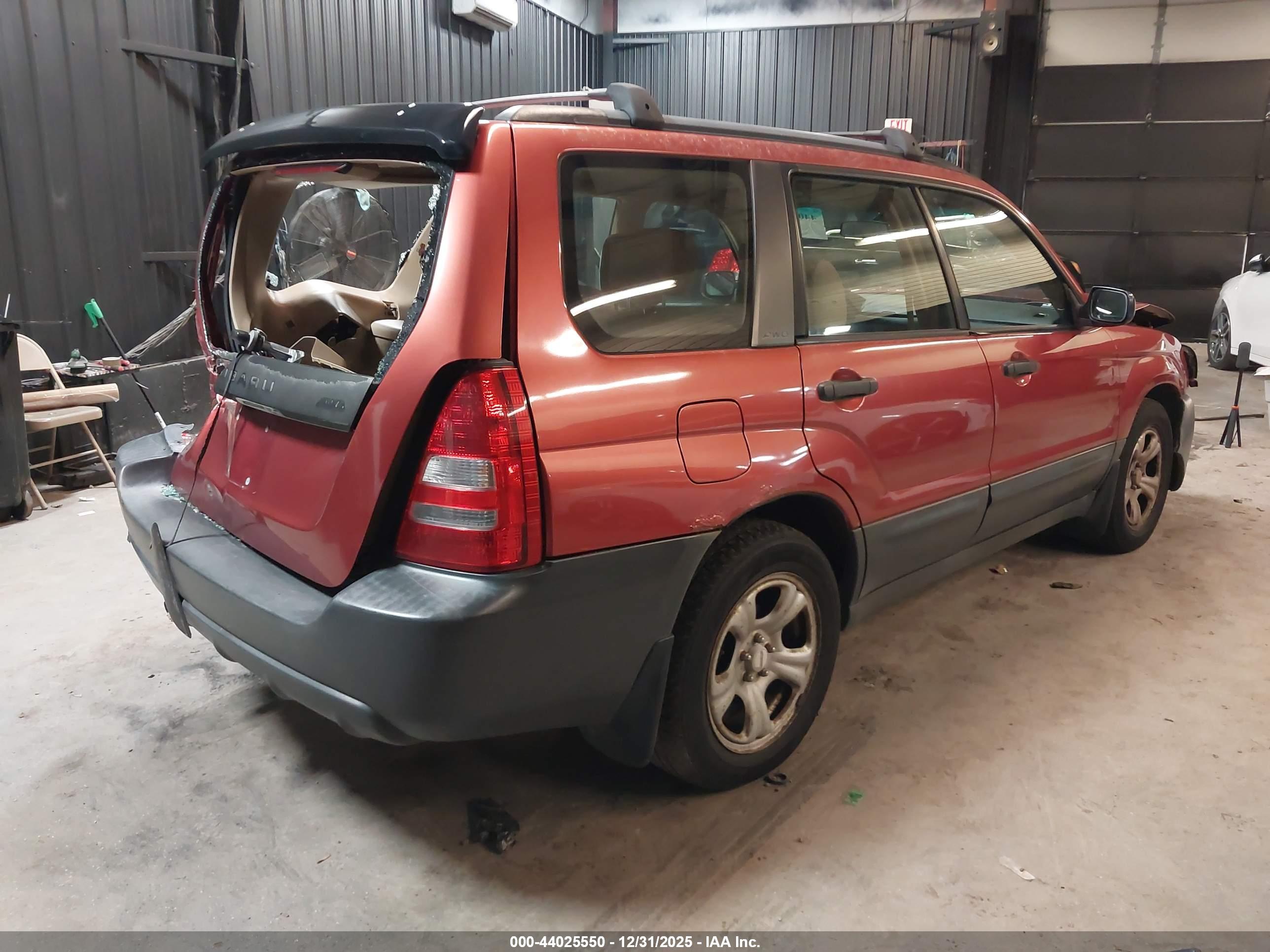 SUBARU FORESTER image 4