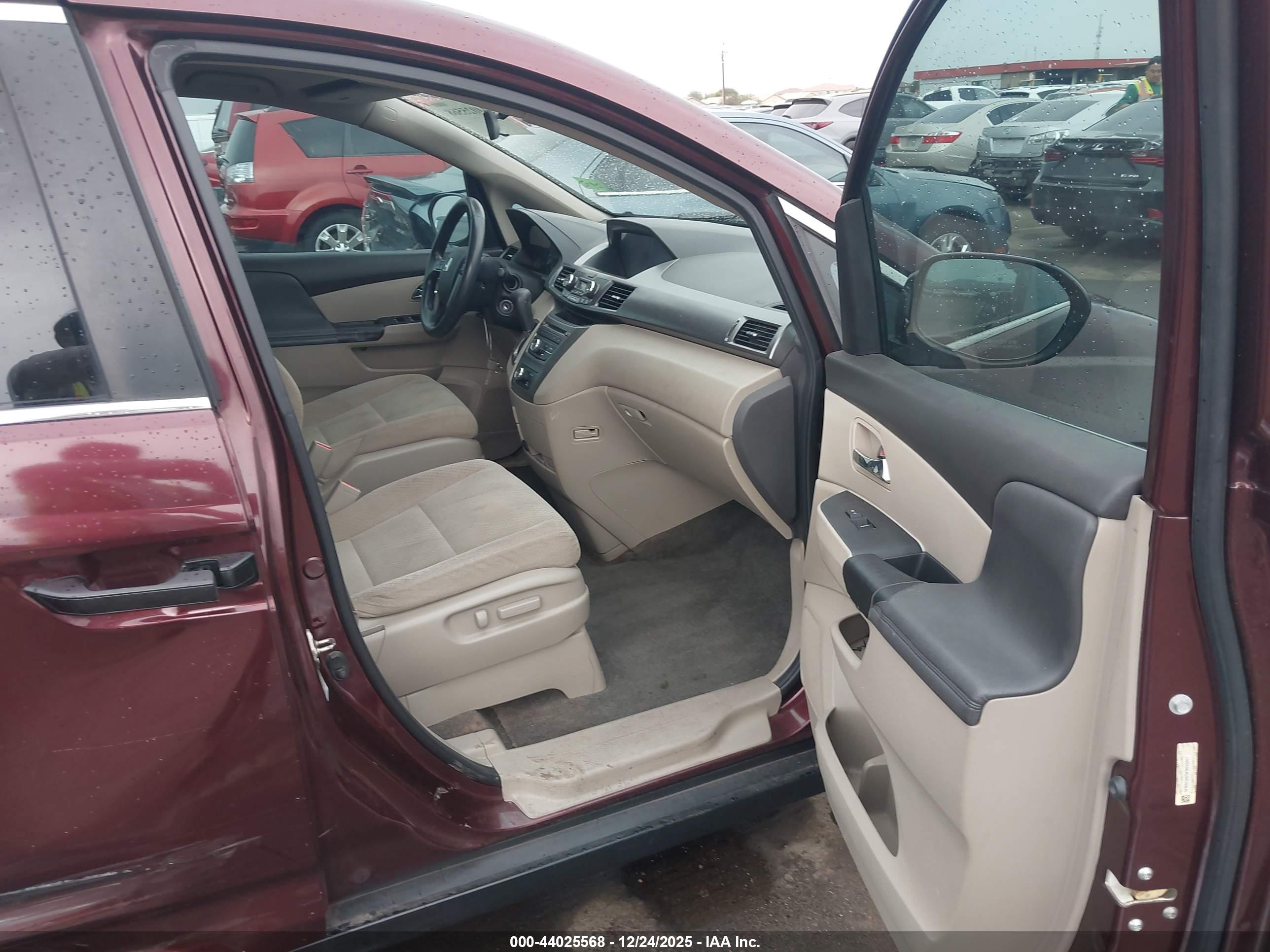 HONDA ODYSSEY image 5