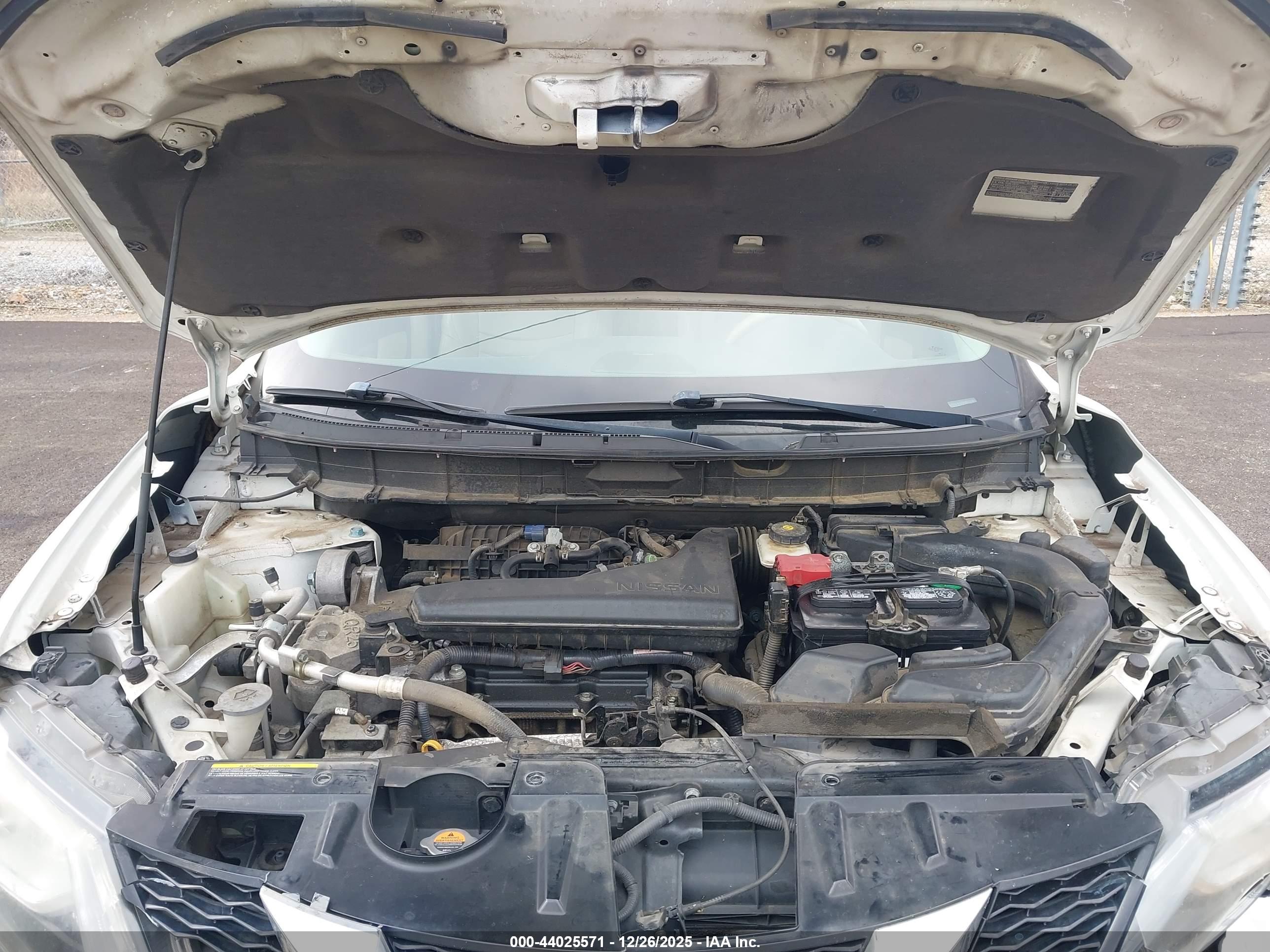 NISSAN ROGUE image 10