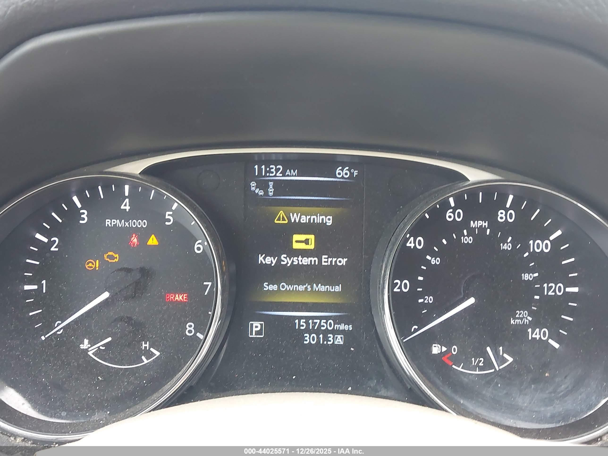 NISSAN ROGUE image 7