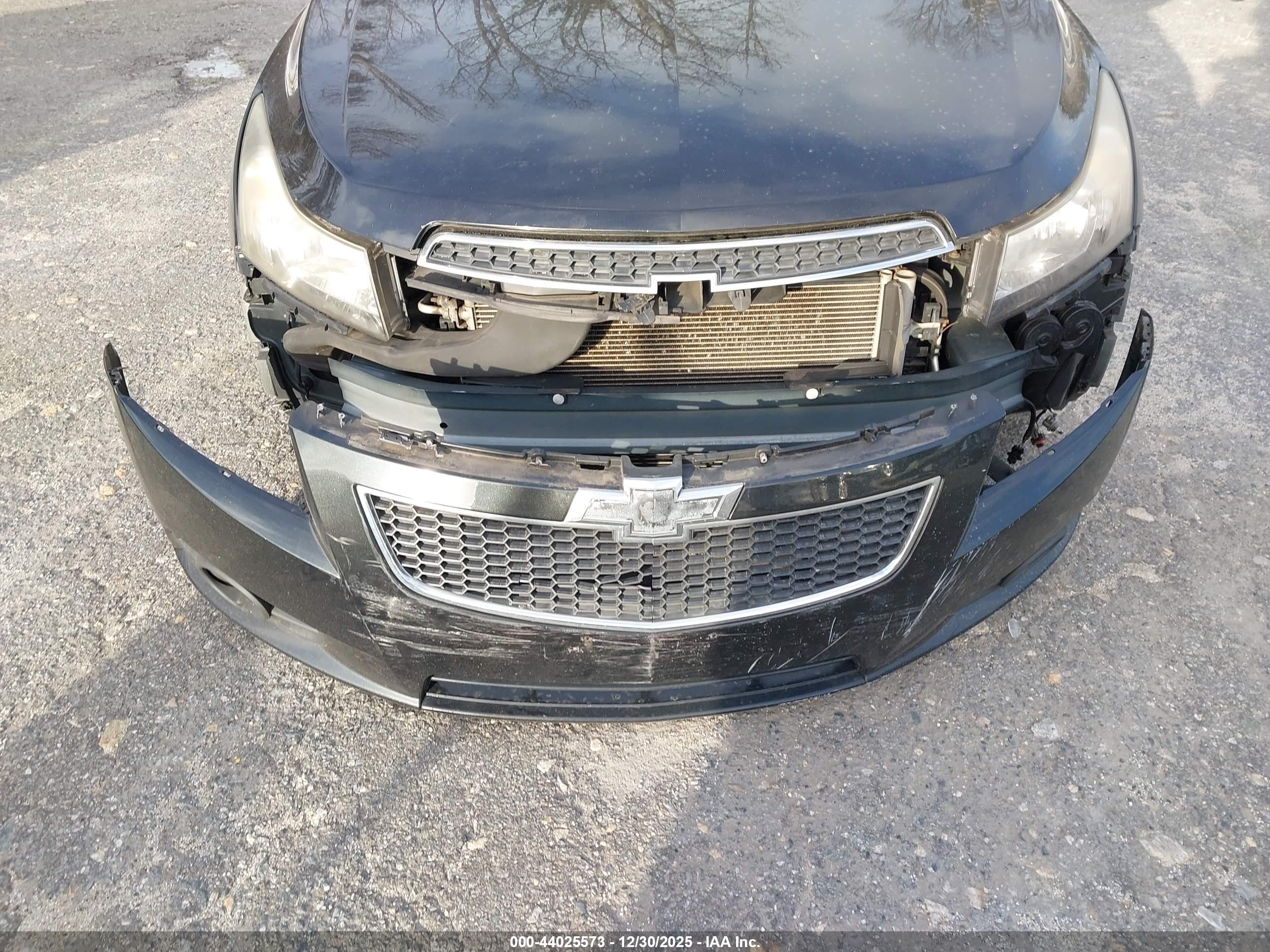 CHEVROLET CRUZE image 6