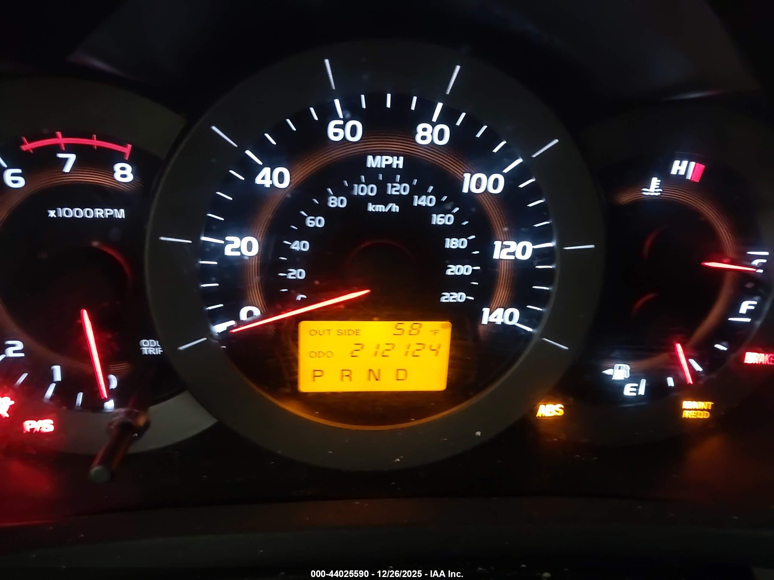 TOYOTA RAV4 image 7